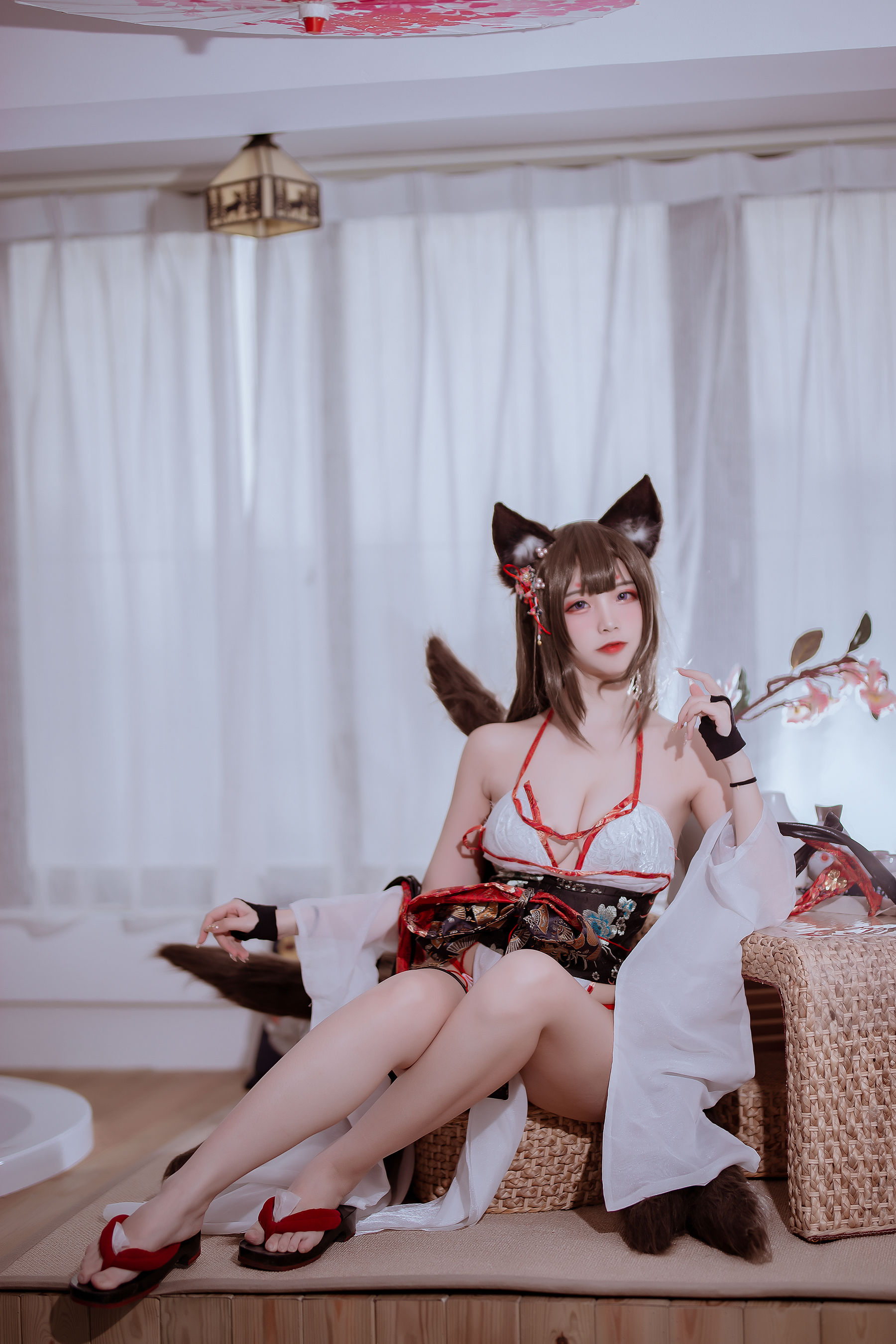 人气Coser二佐Nisa – 碧蓝 天城泳装 [16P]