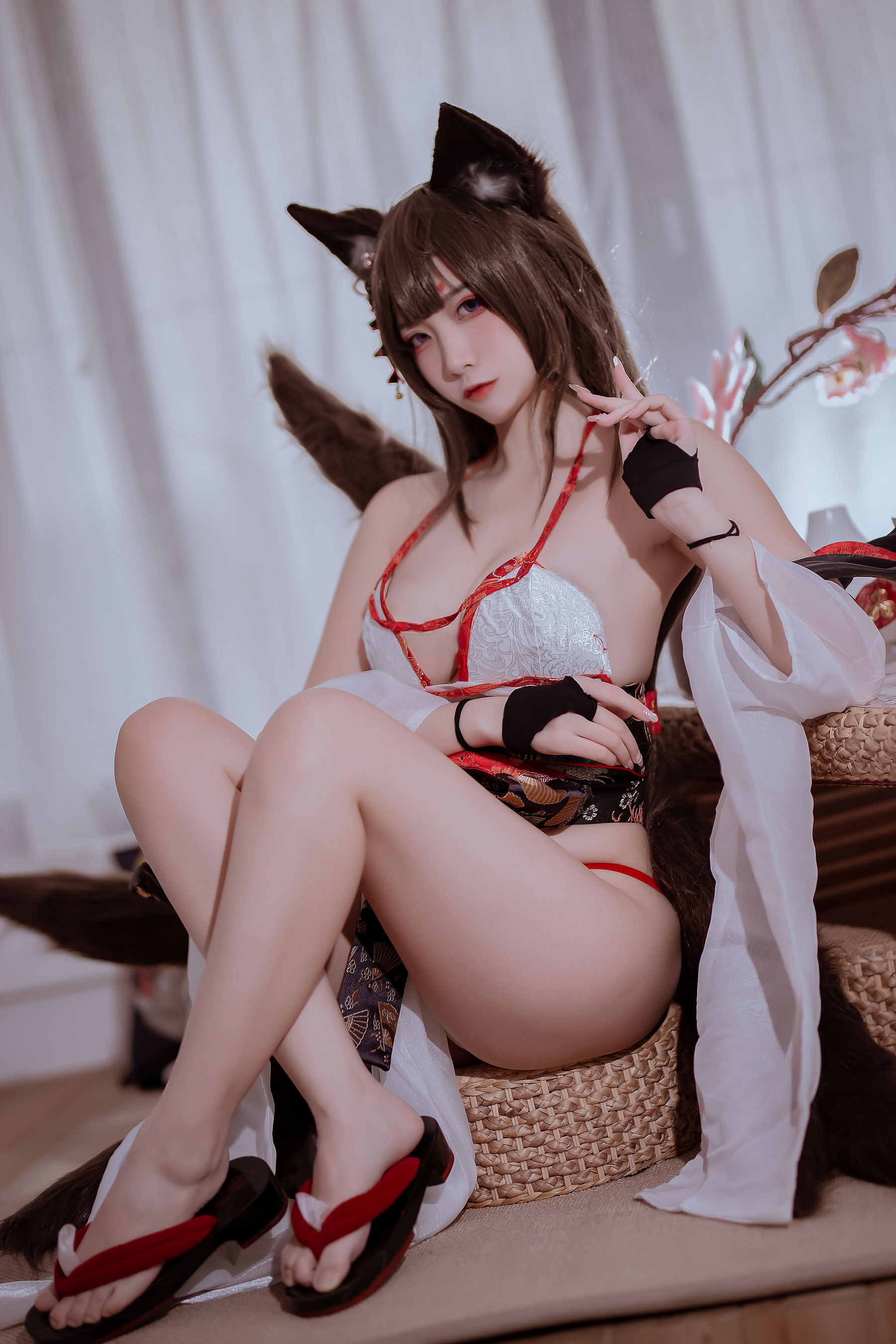 人气Coser二佐Nisa – 碧蓝 天城泳装 [16P]