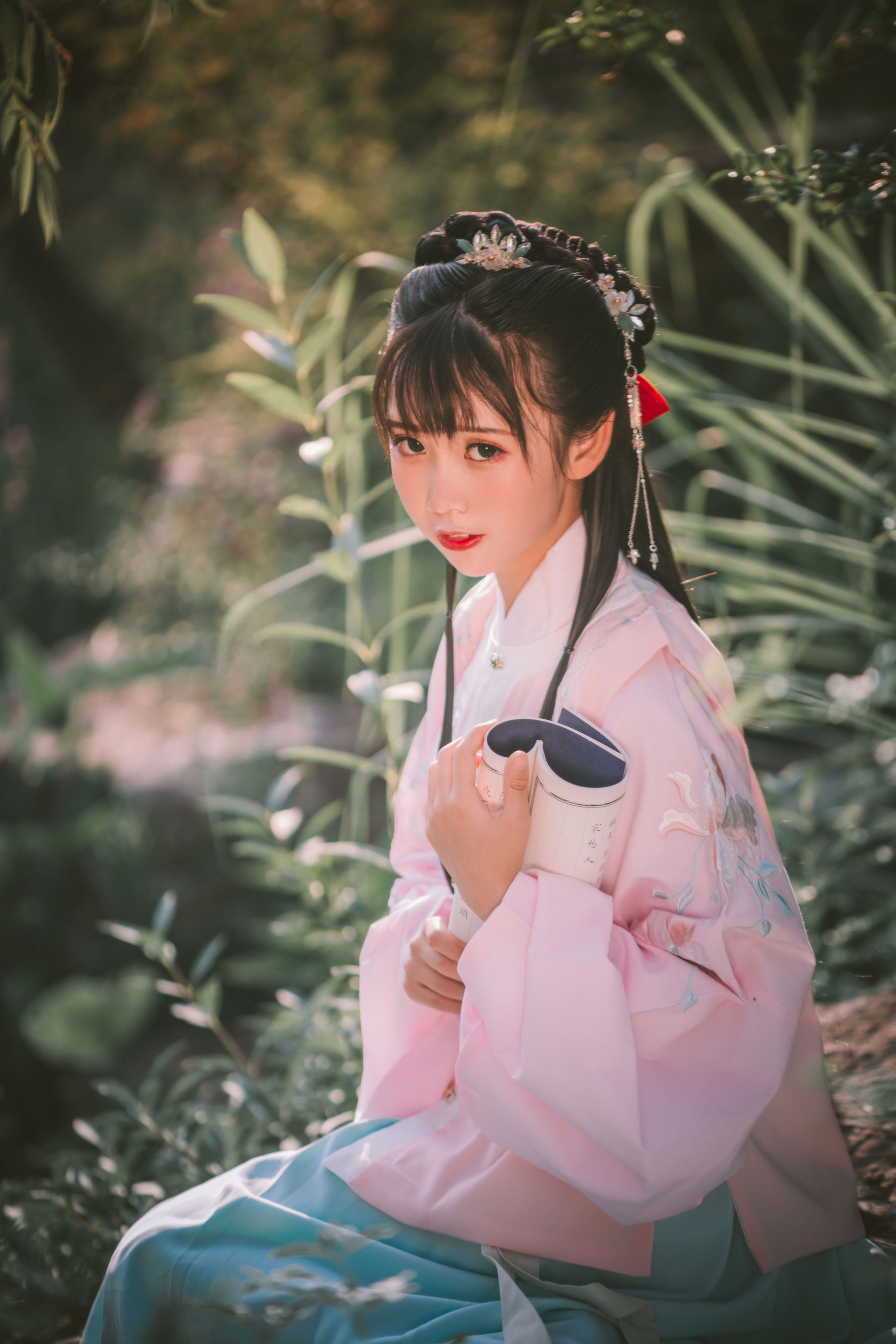 可爱人气Coser面饼仙儿 – 明治汉服 [22P]