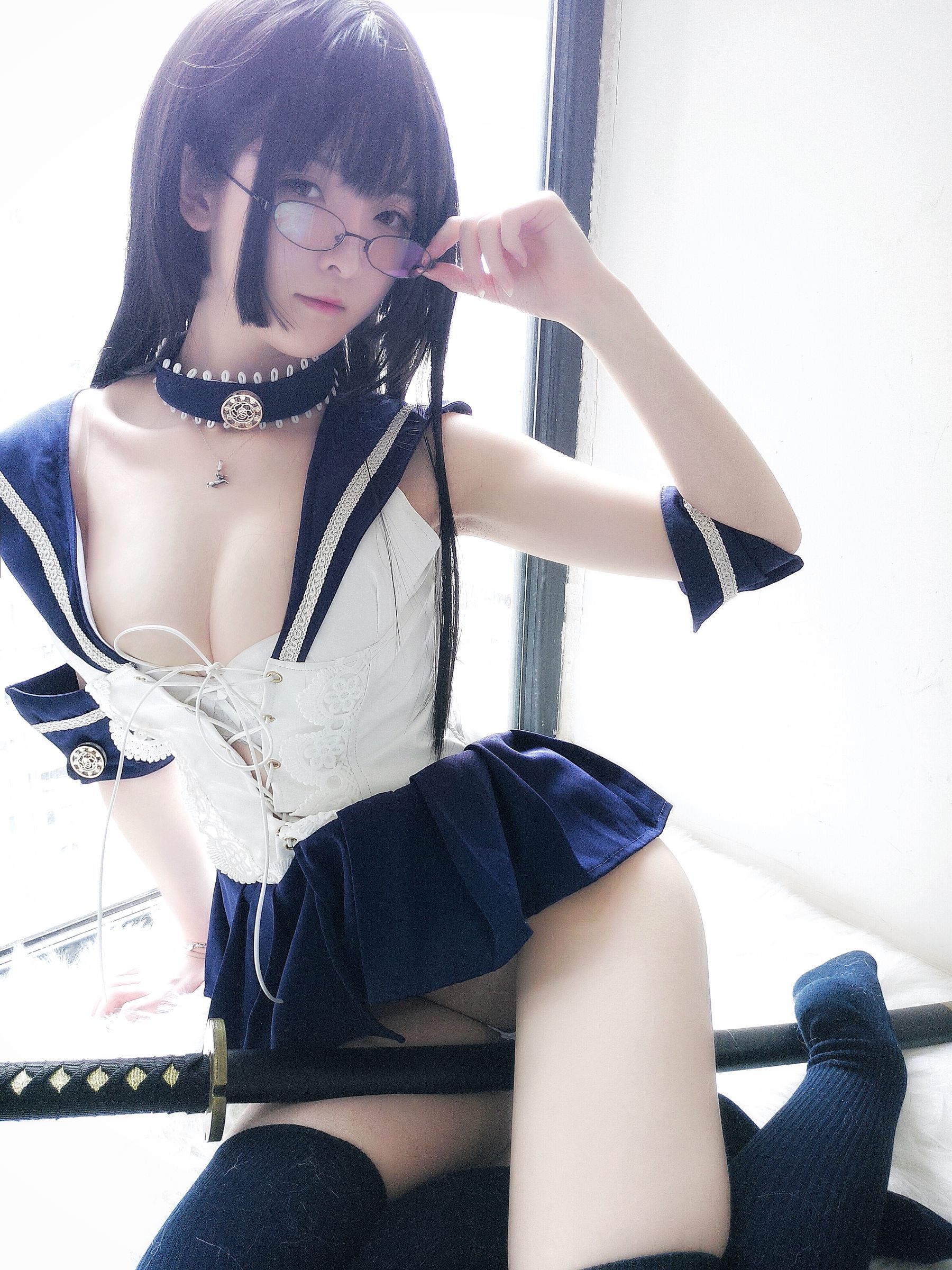 [萝莉COS] 一小央泽 – 武士刀与水手服 [20P]