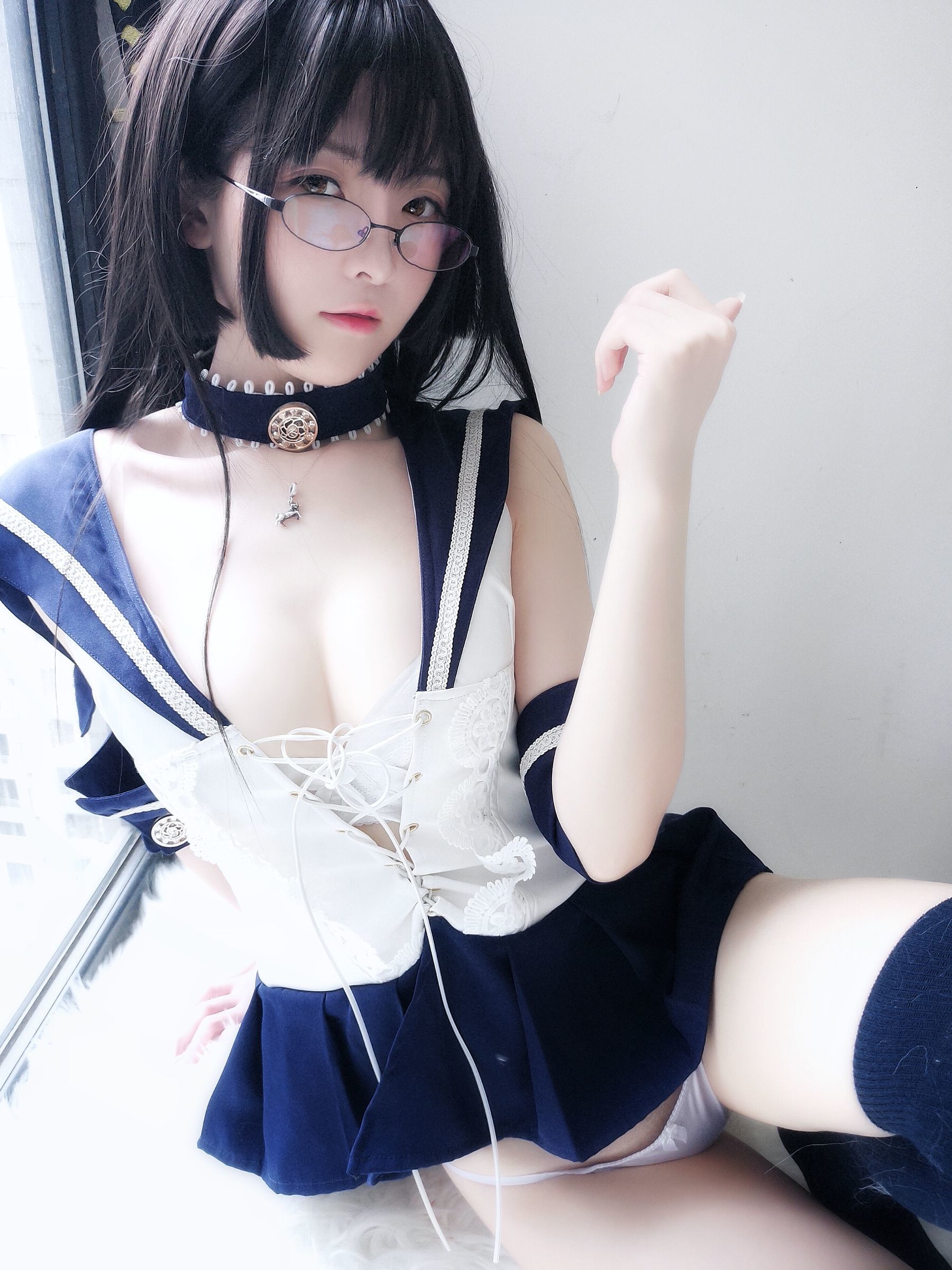 [萝莉COS] 一小央泽 – 武士刀与水手服 [20P]