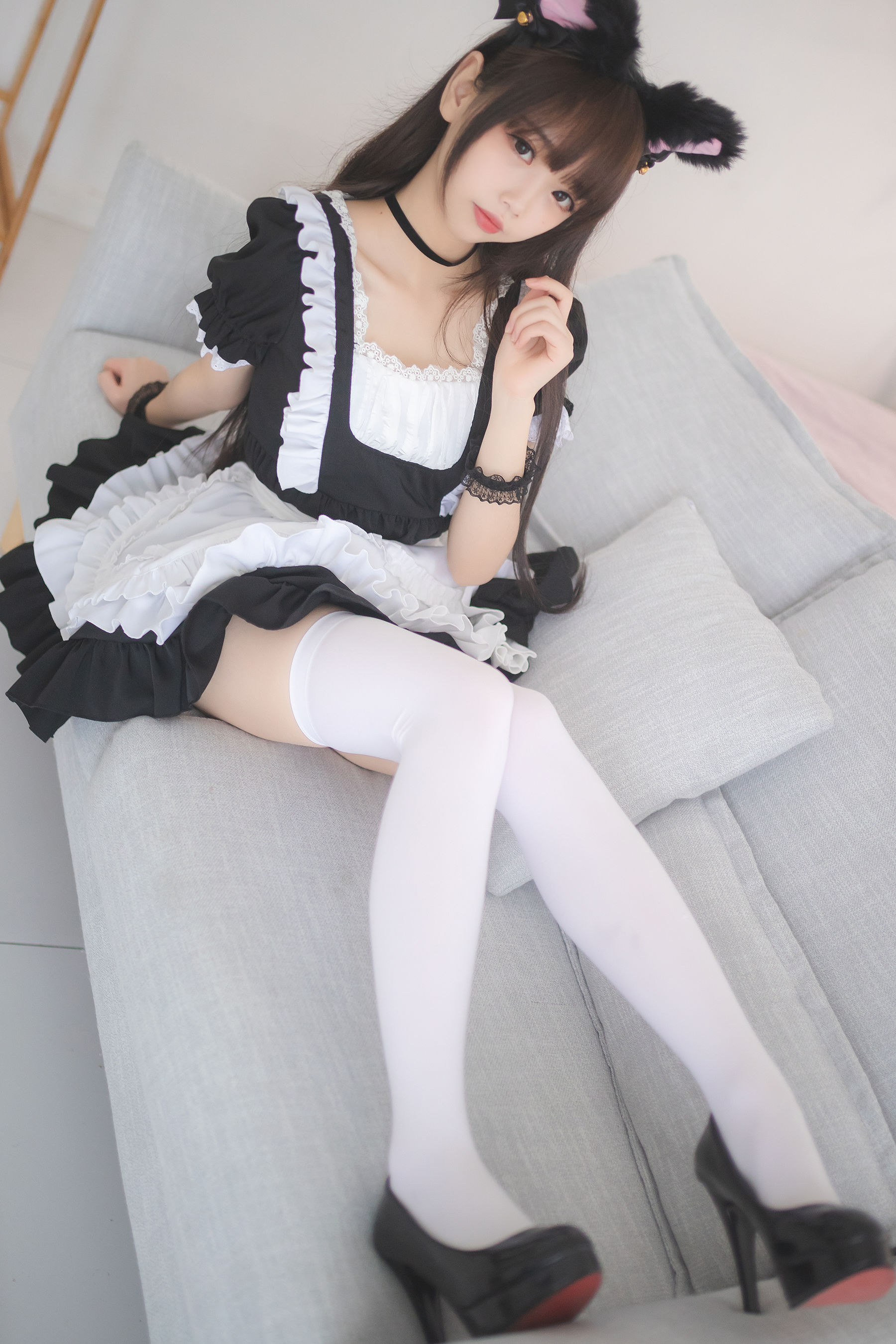 Cos小姐姐雪琪 白丝女仆 [30P]