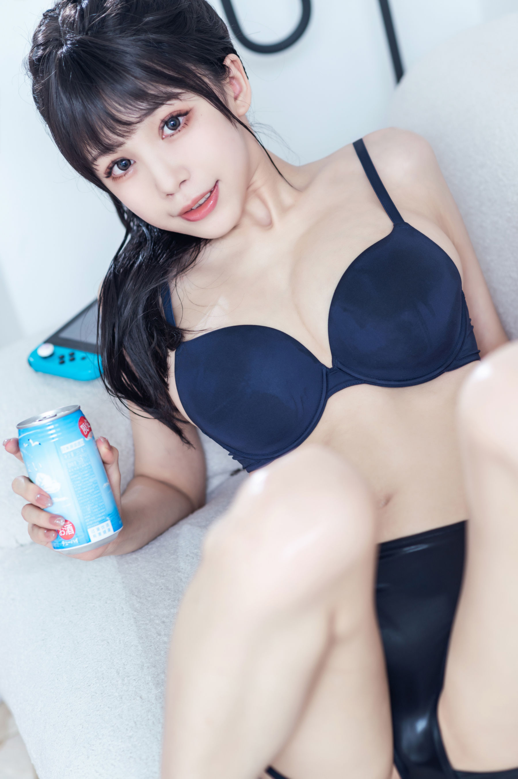 动漫博主水淼aqua – 运动内衣 [41P]