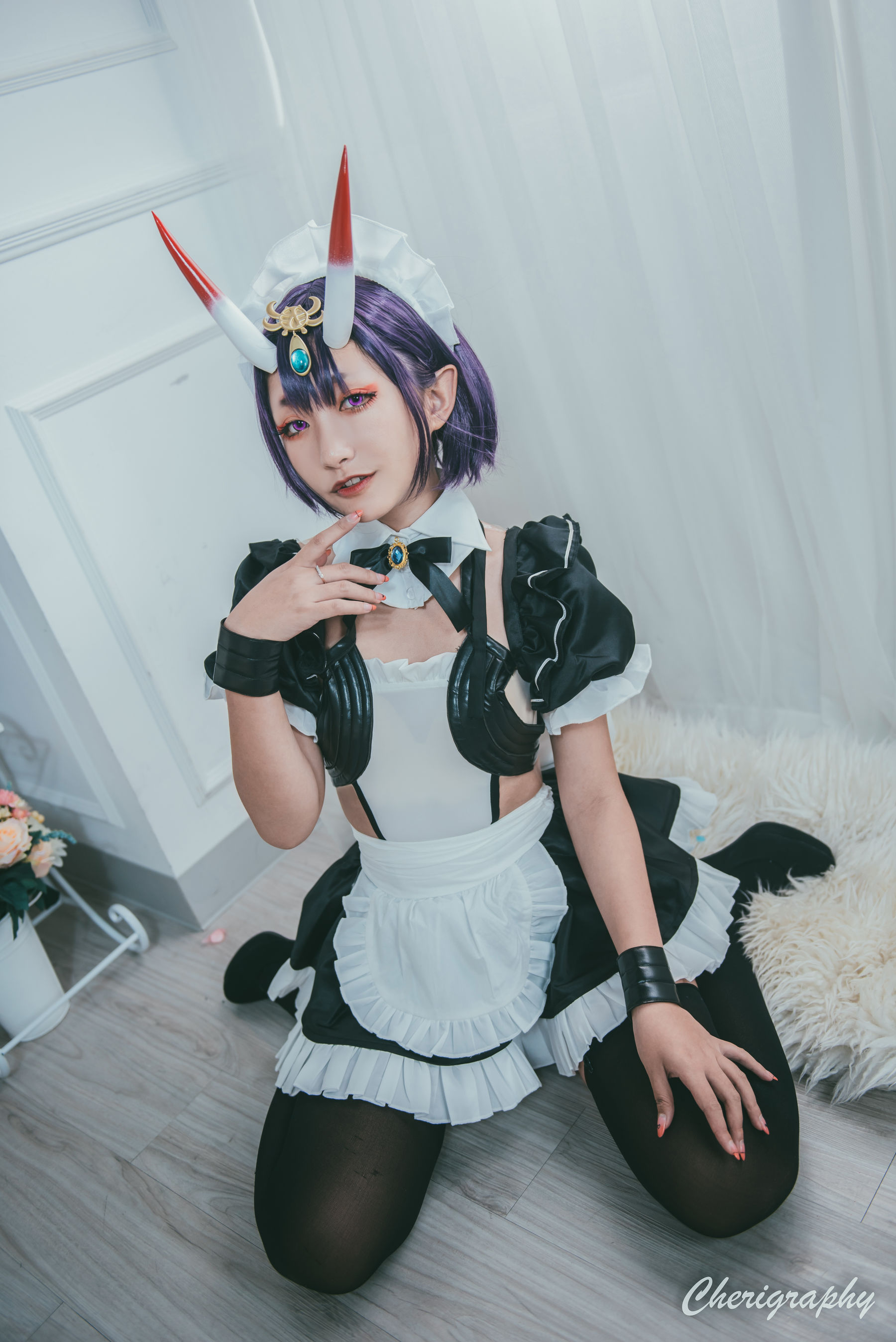 Roroki骷髅姫 – 酒吞女仆 [16P]