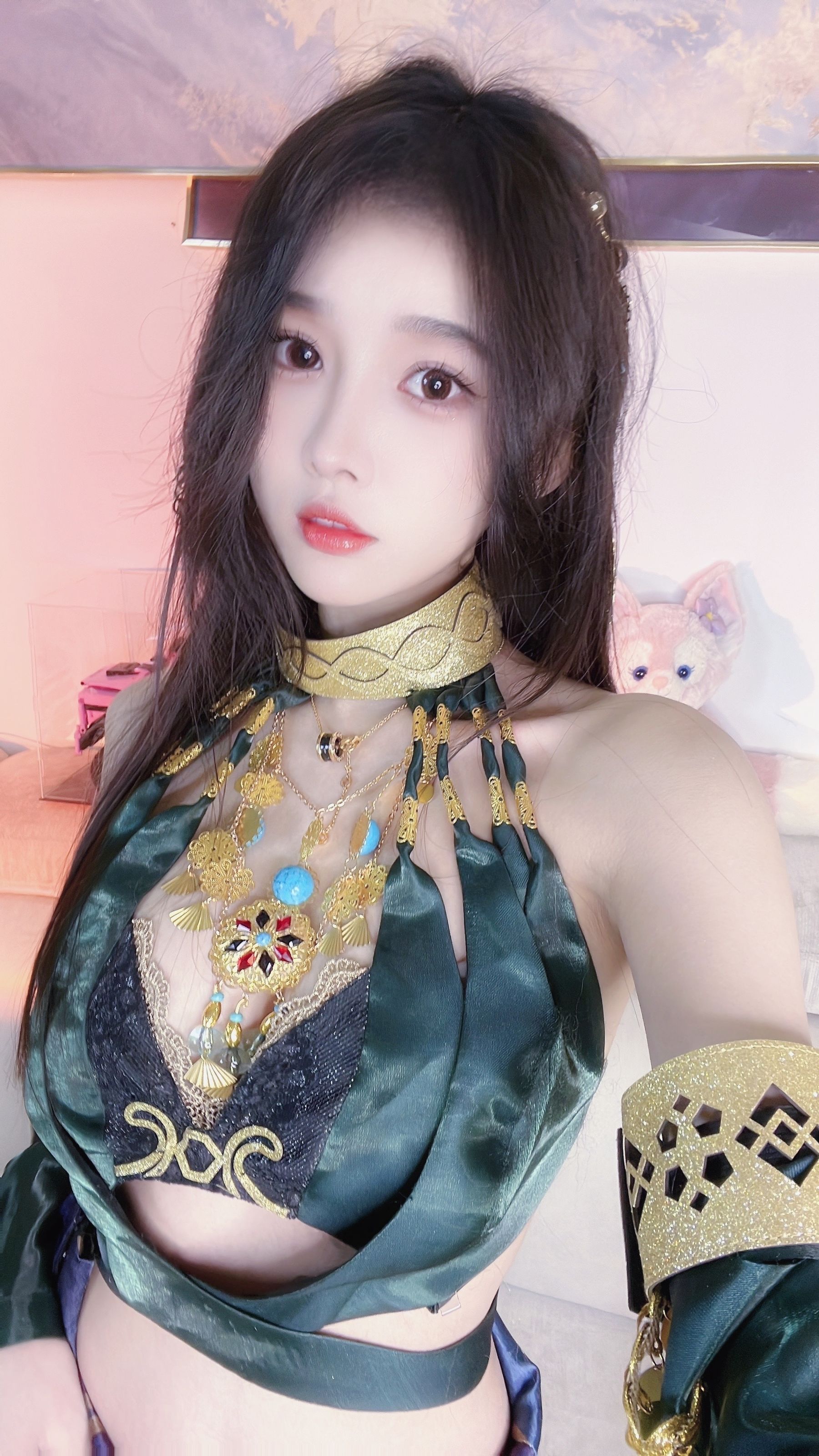 虎牙小小奶瓶儿 – 迦南 [17P]