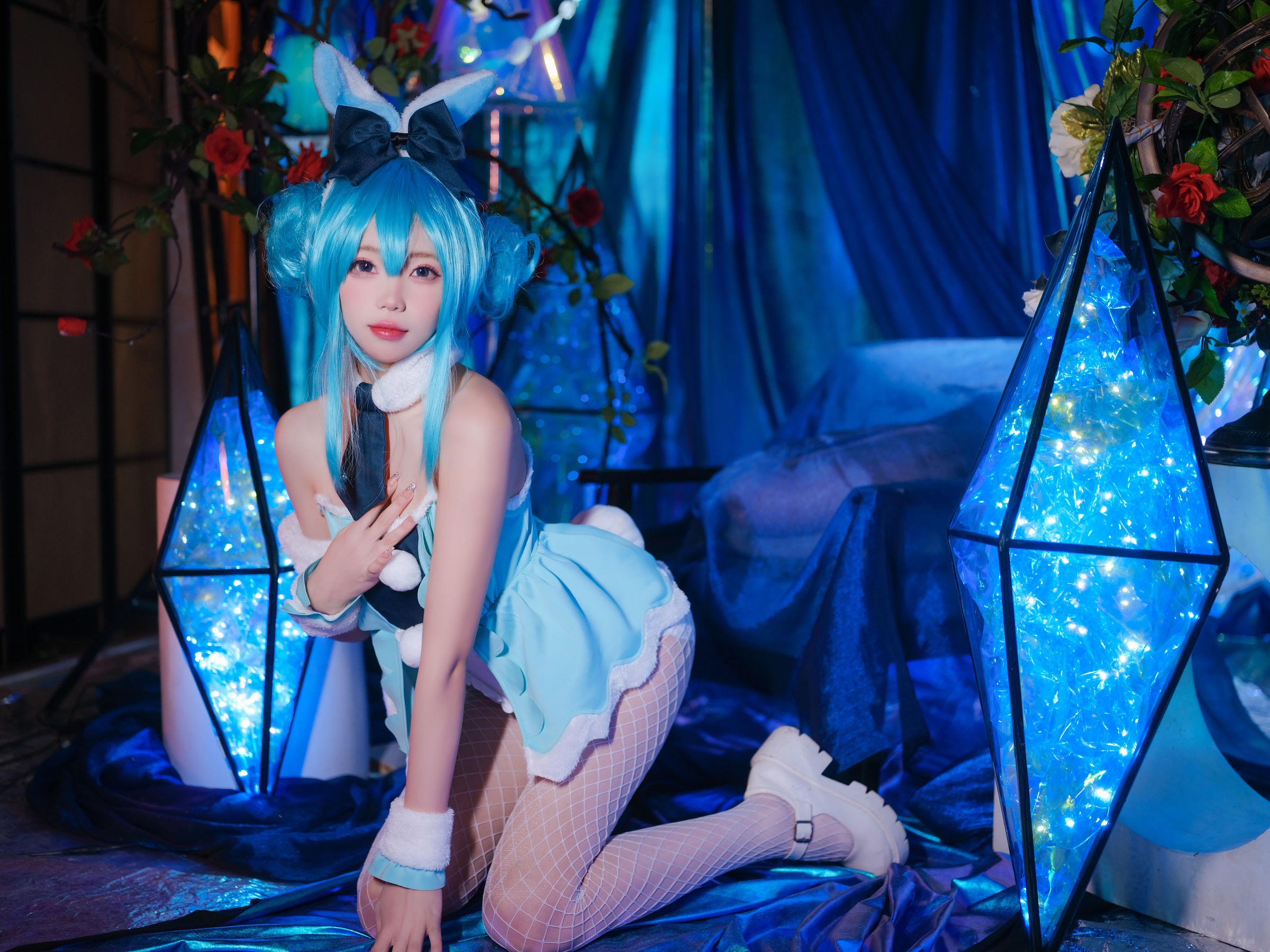 咬一口兔娘 – MIKU初音未来兔女郎 [12P]