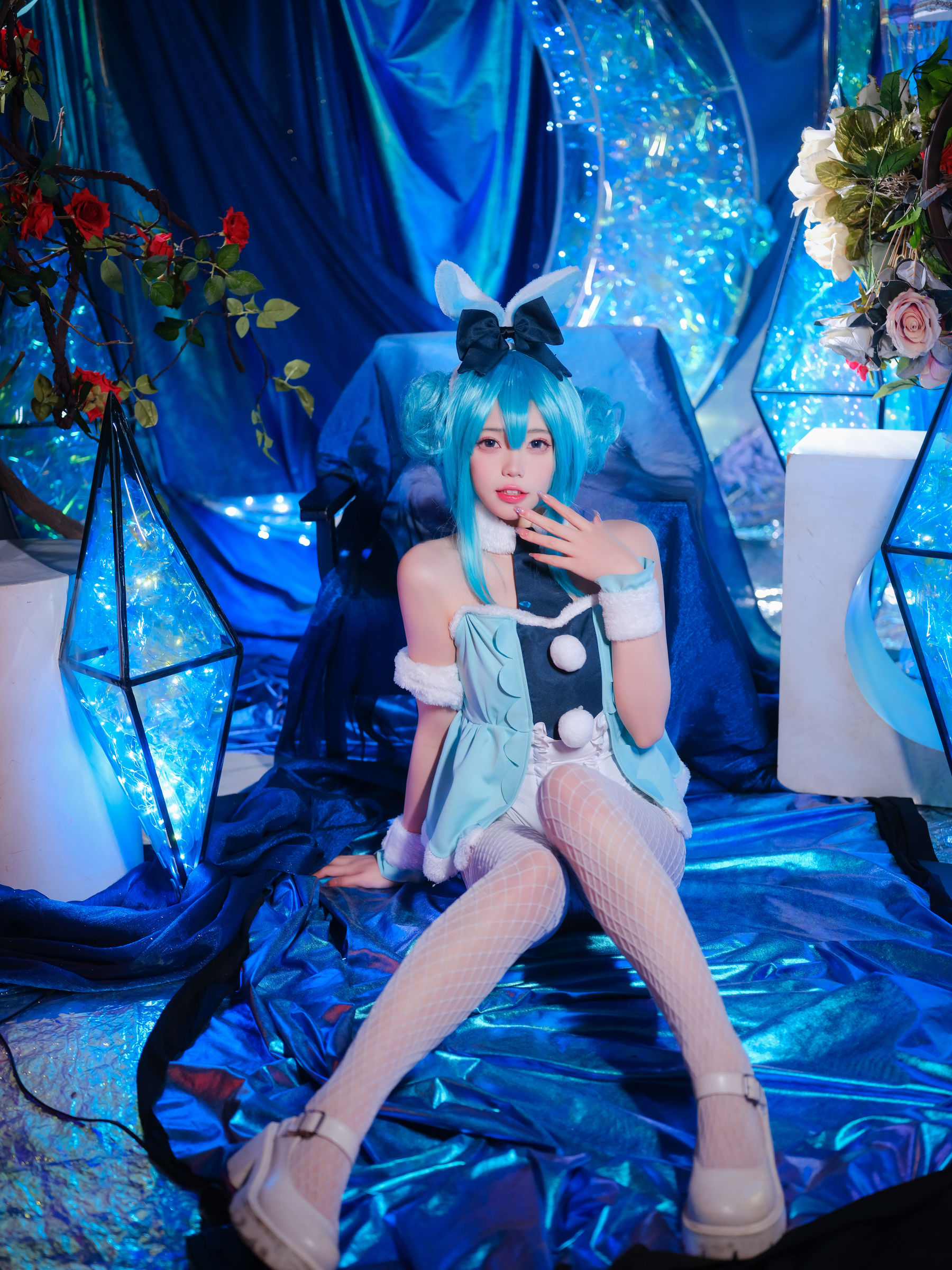咬一口兔娘 – MIKU初音未来兔女郎 [12P]