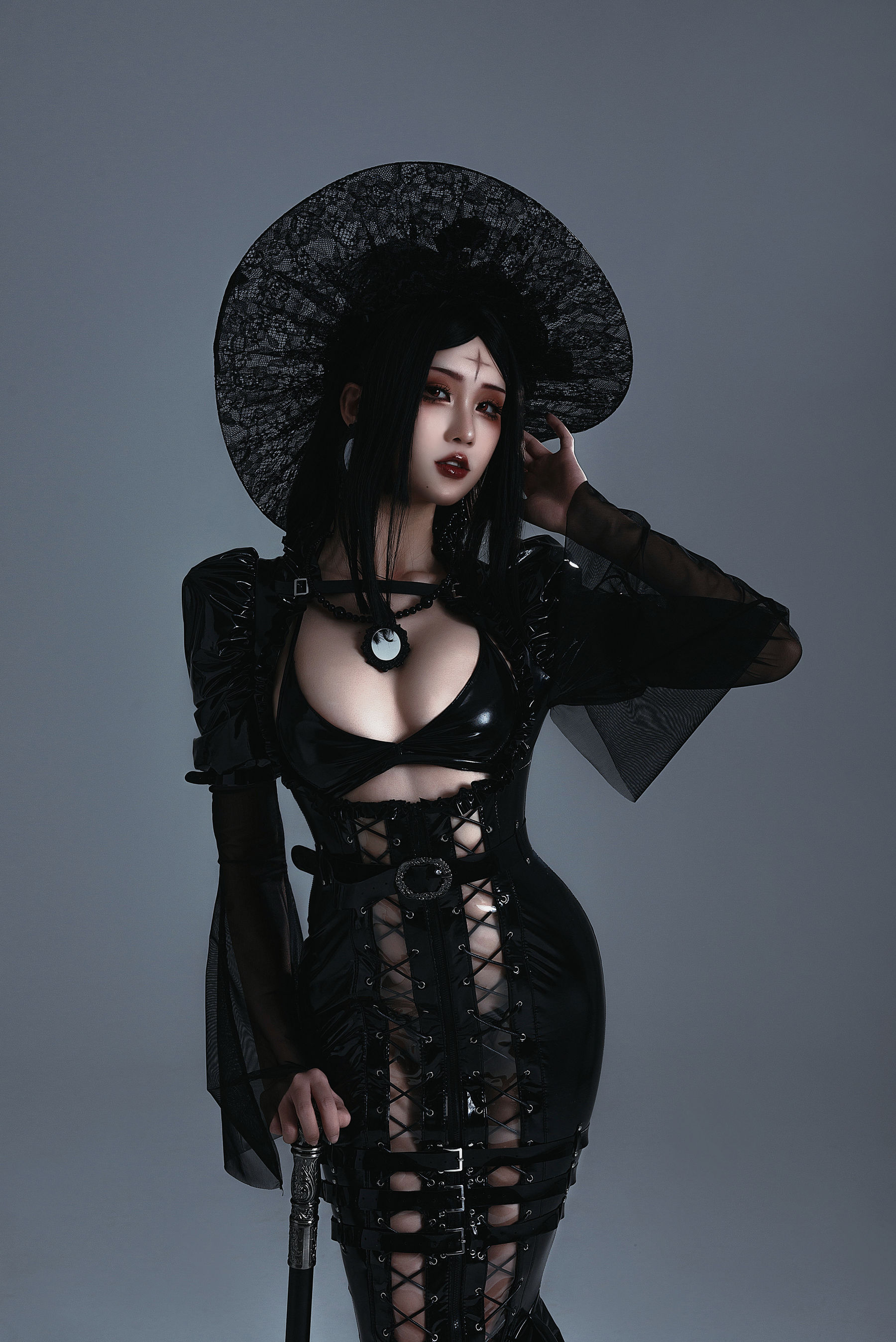 瓦斯塔亚小龙虾 – 魔女莉莉丝 [21P]
