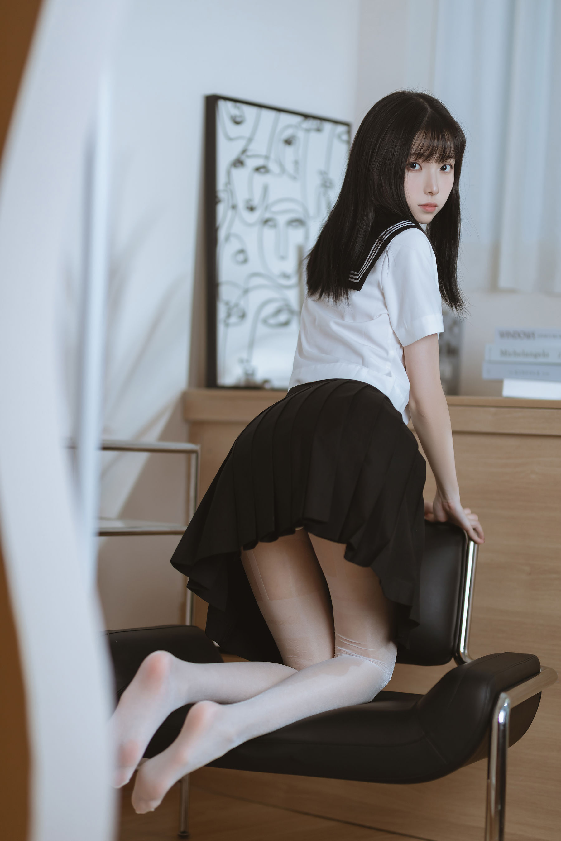 许岚(叁月life) – 白丝水手服 [39P]