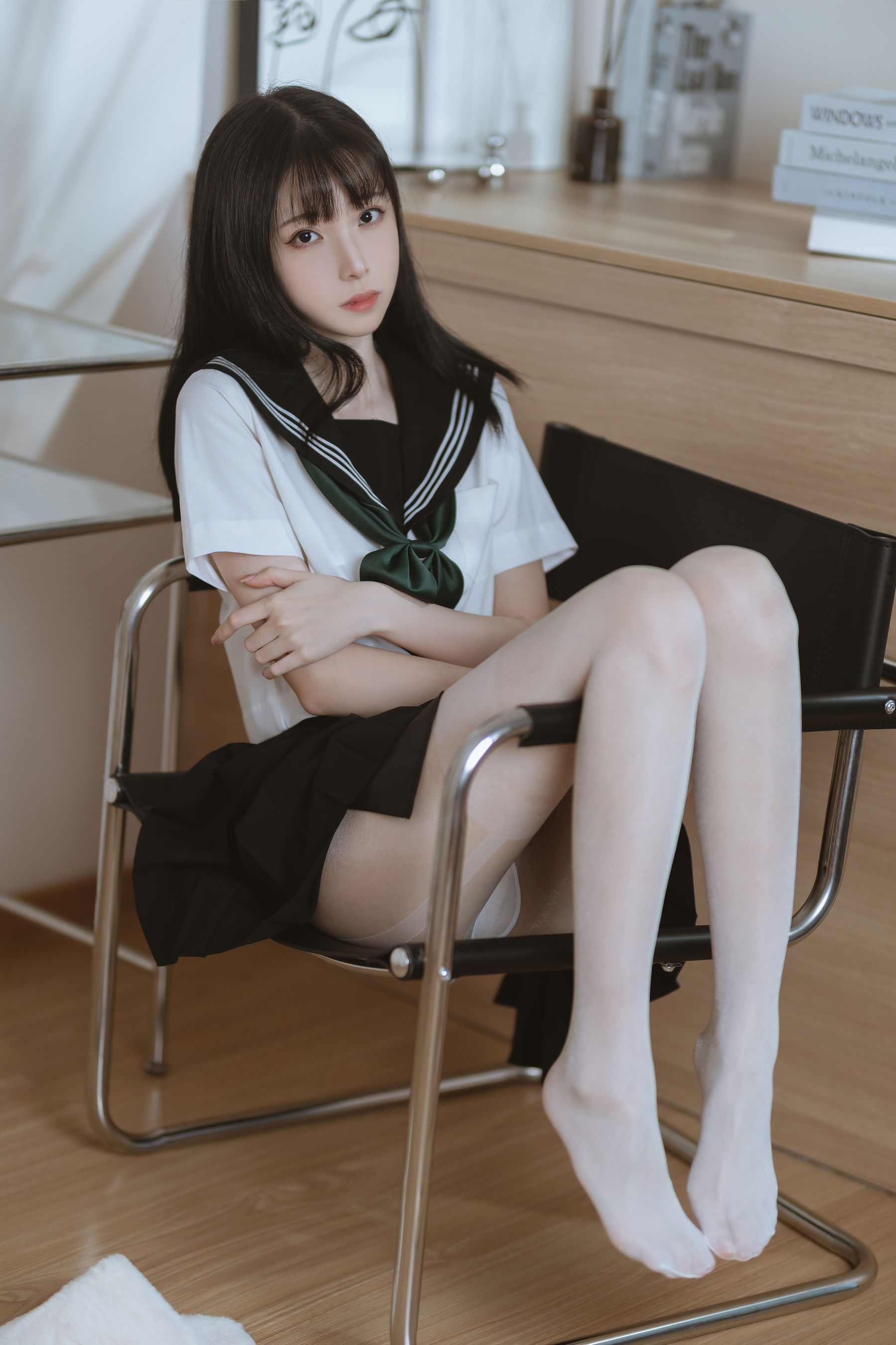许岚(叁月life) – 白丝水手服 [39P]