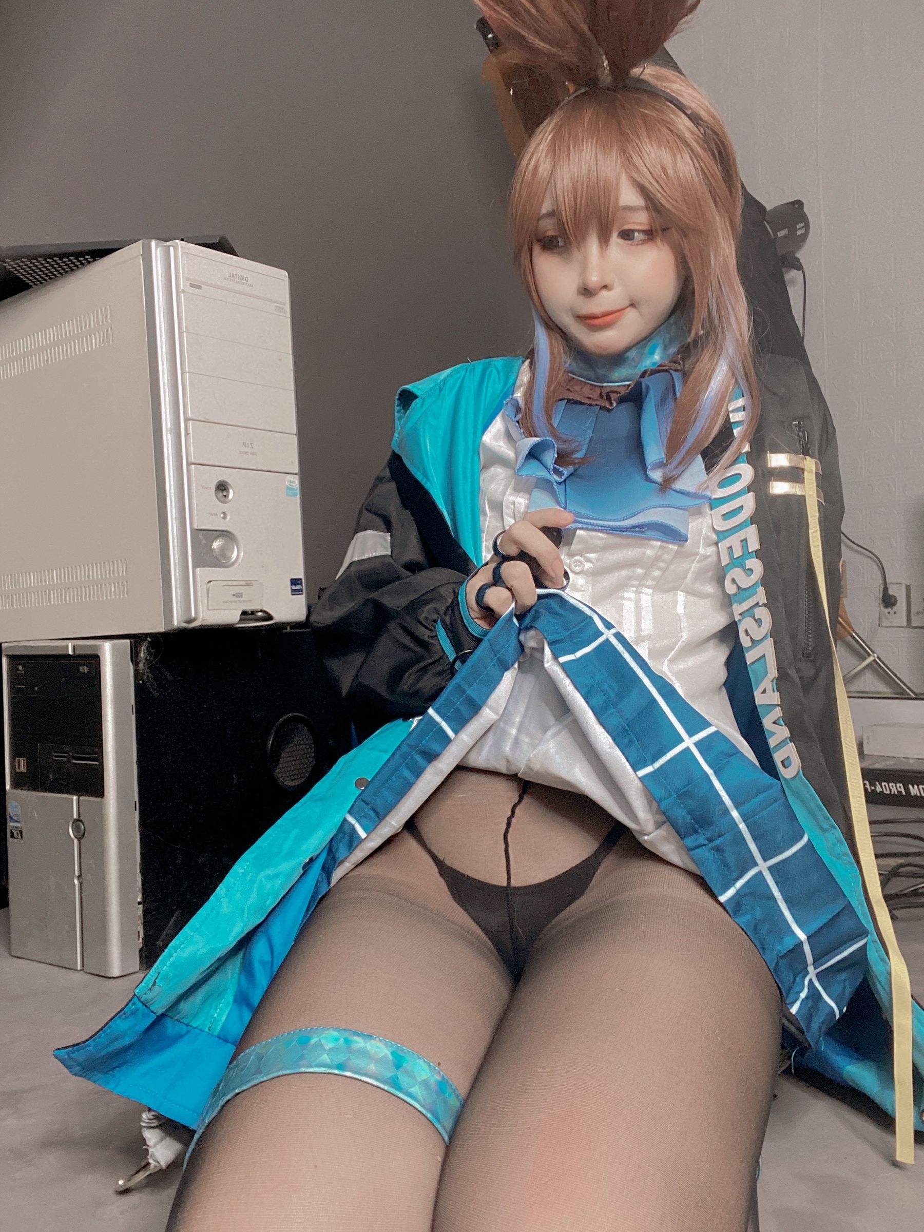 Umeko J – Amiya (Arknights) [56P]