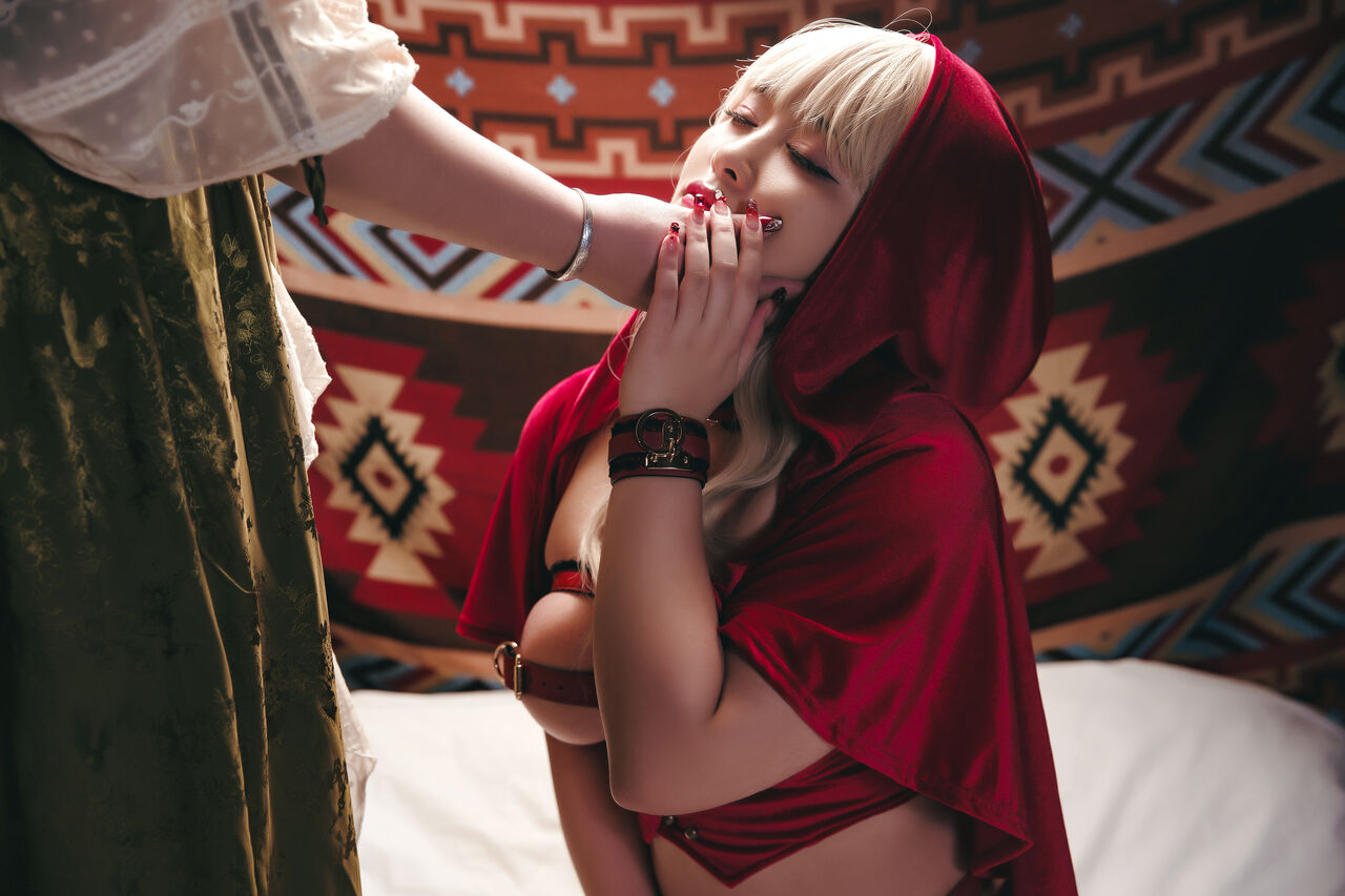 洛璃LoLiSAMA – 暗黑小红帽 [21P]