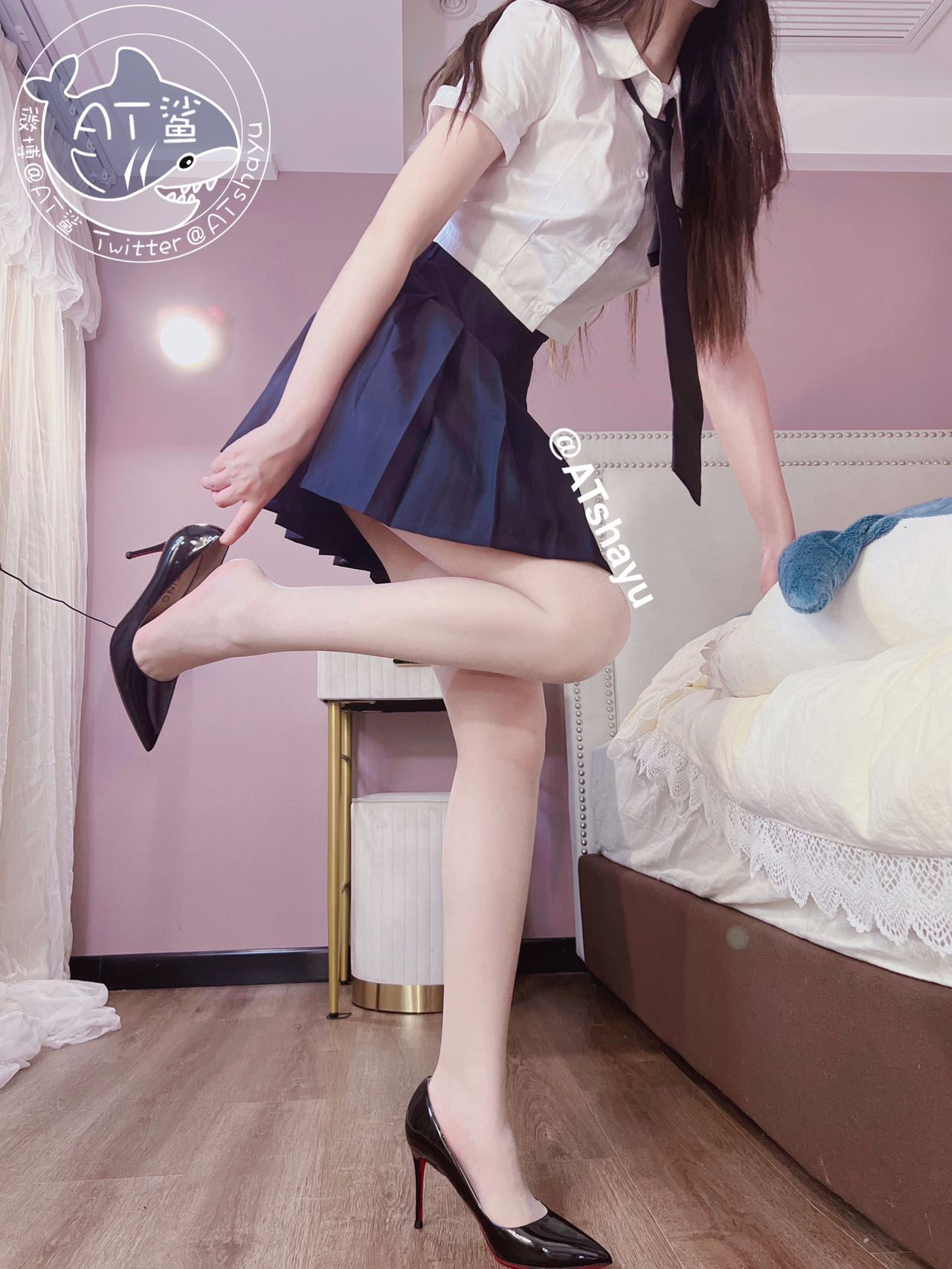 AT鲨 – 性感俏佳人 [55P]