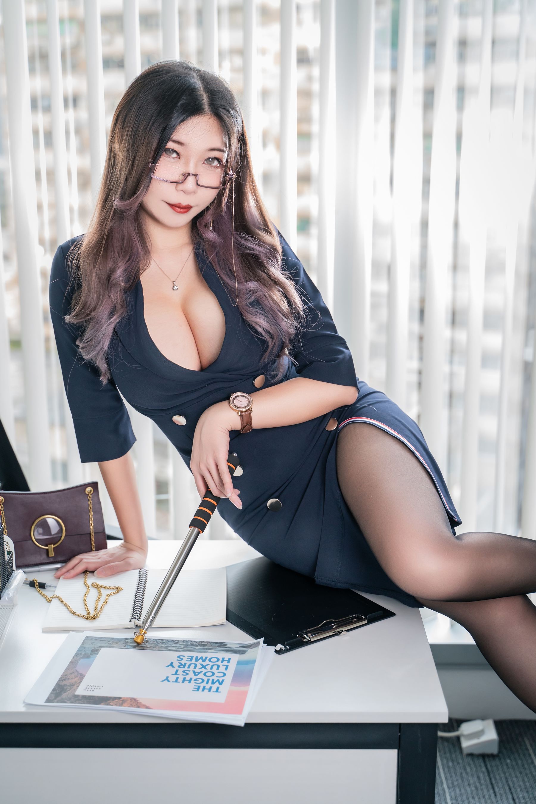 小琪-Aki – CEO [43P]