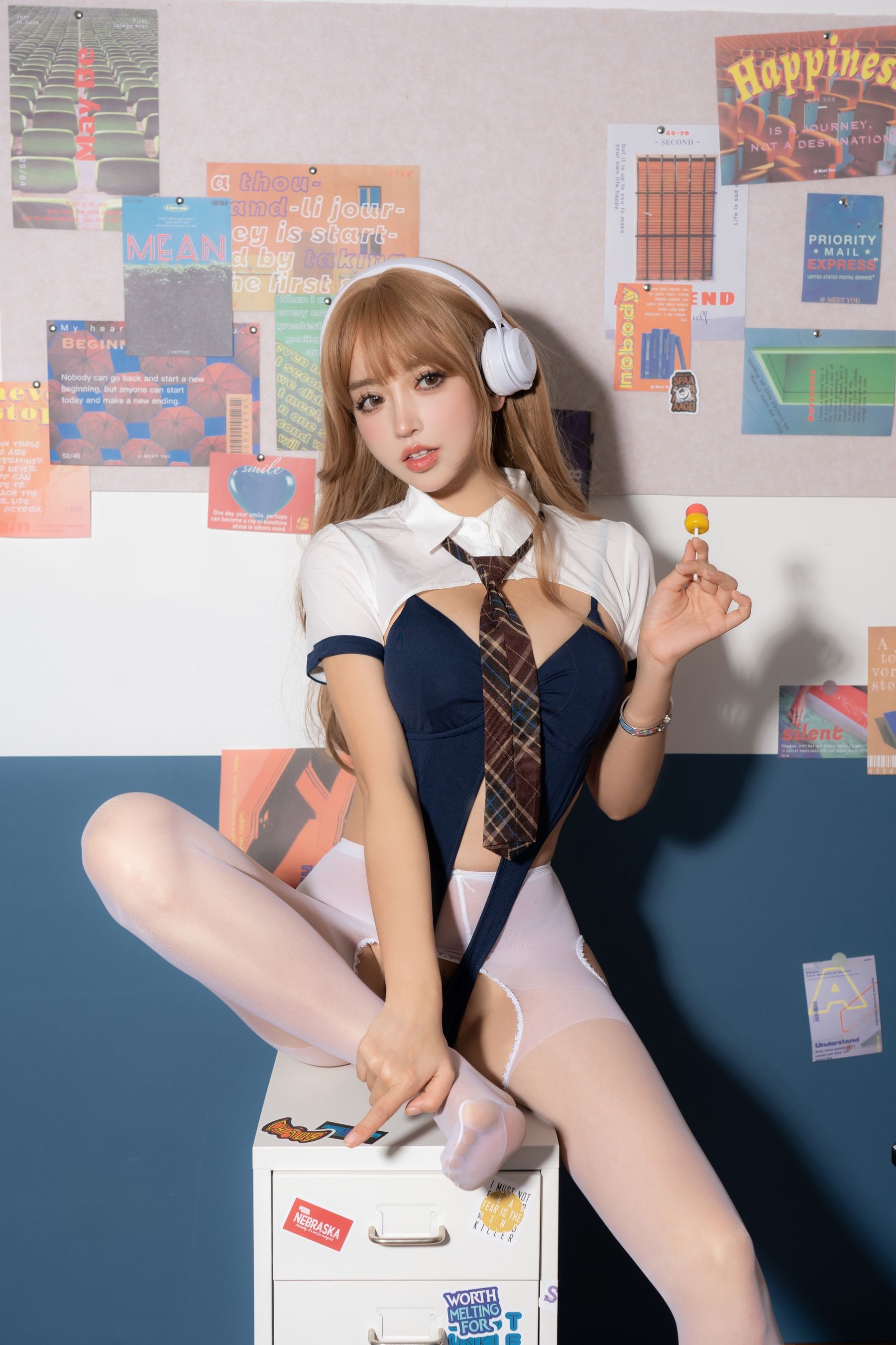斗鱼米线线sama写真 – 甜心恶霸 [57P]