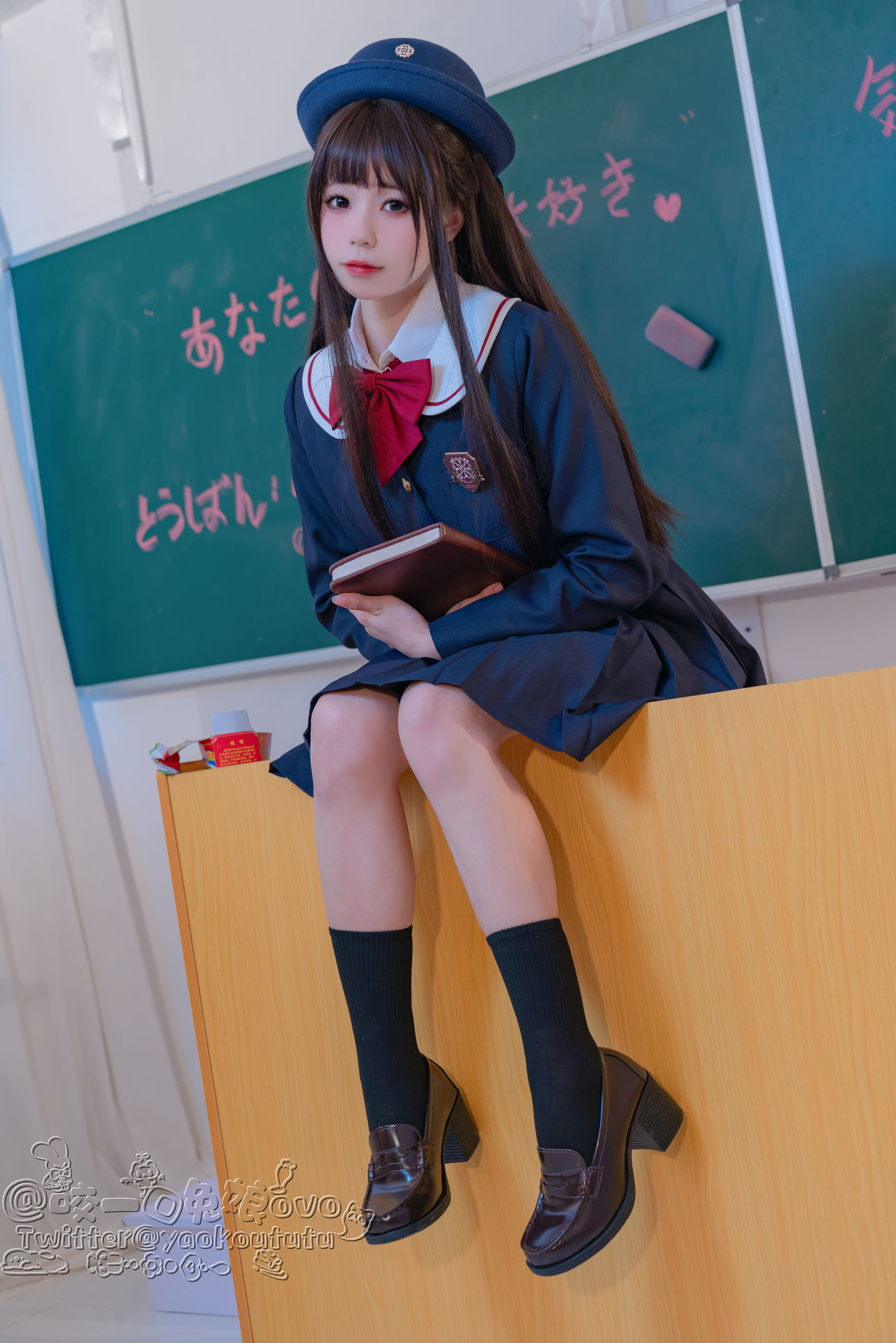 咬一口兔娘 – 入学式 [50P]