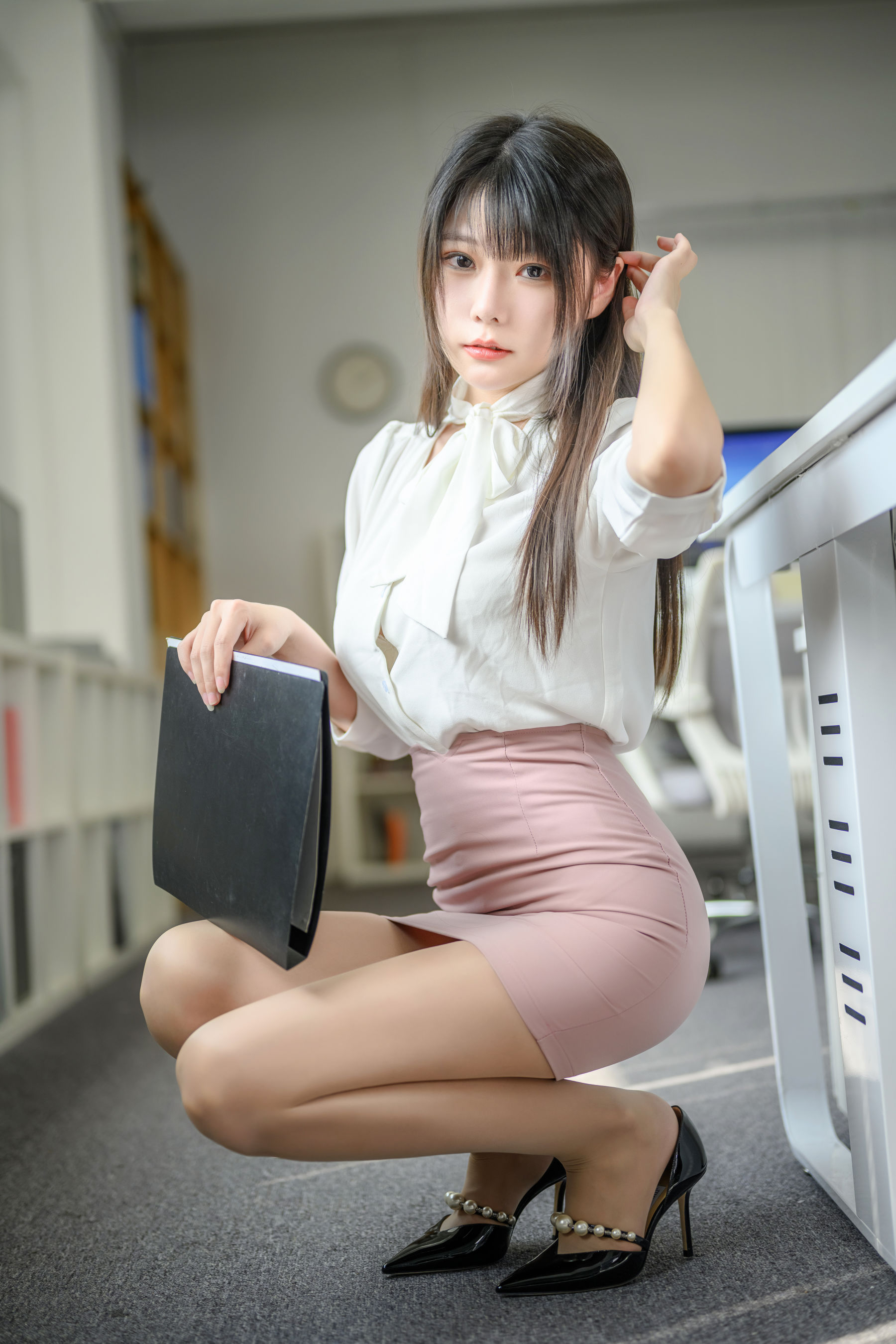 香草喵露露 – 粉白裙子 [40P]