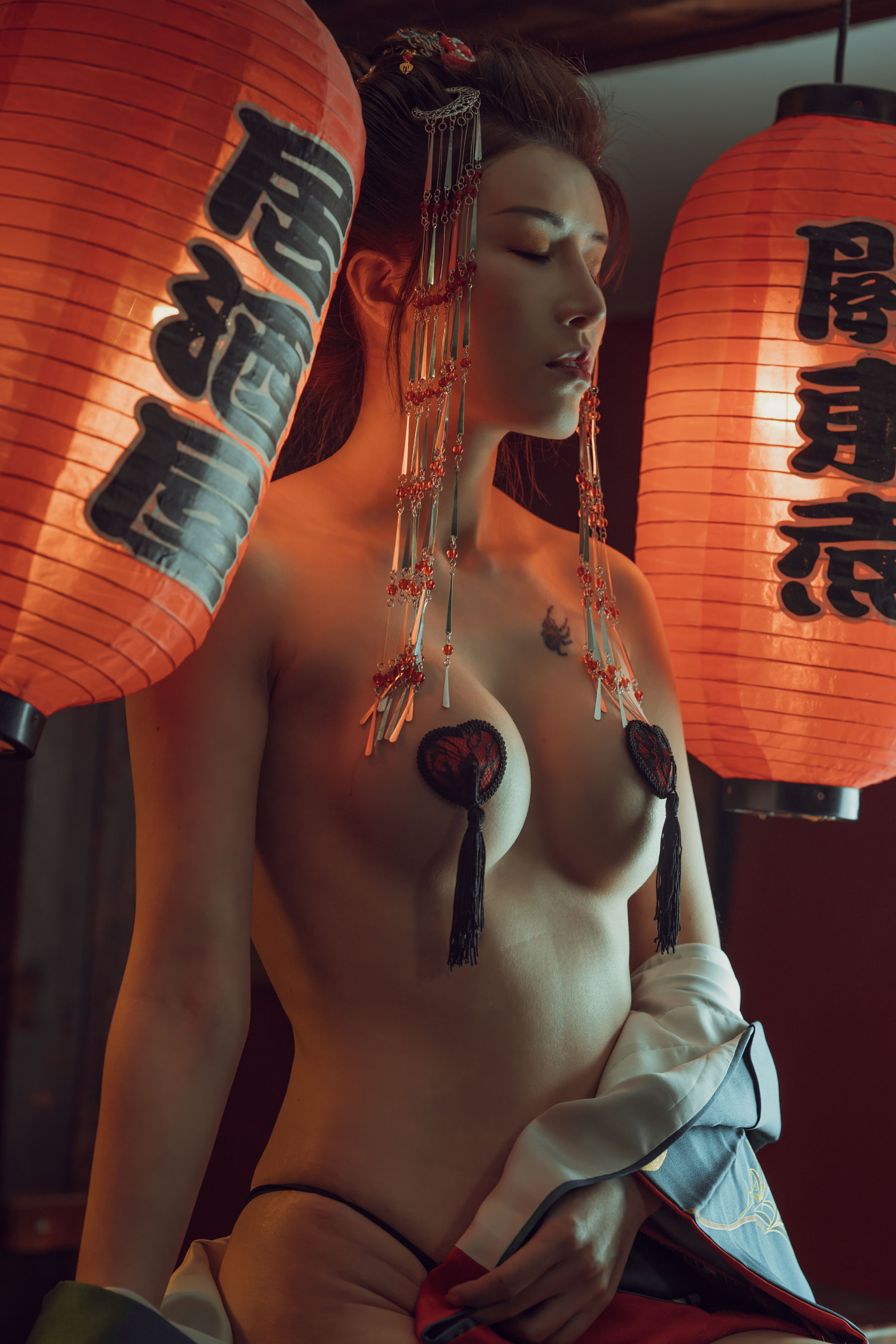 鹿八岁 – 酒醉的和服少女 [40P]