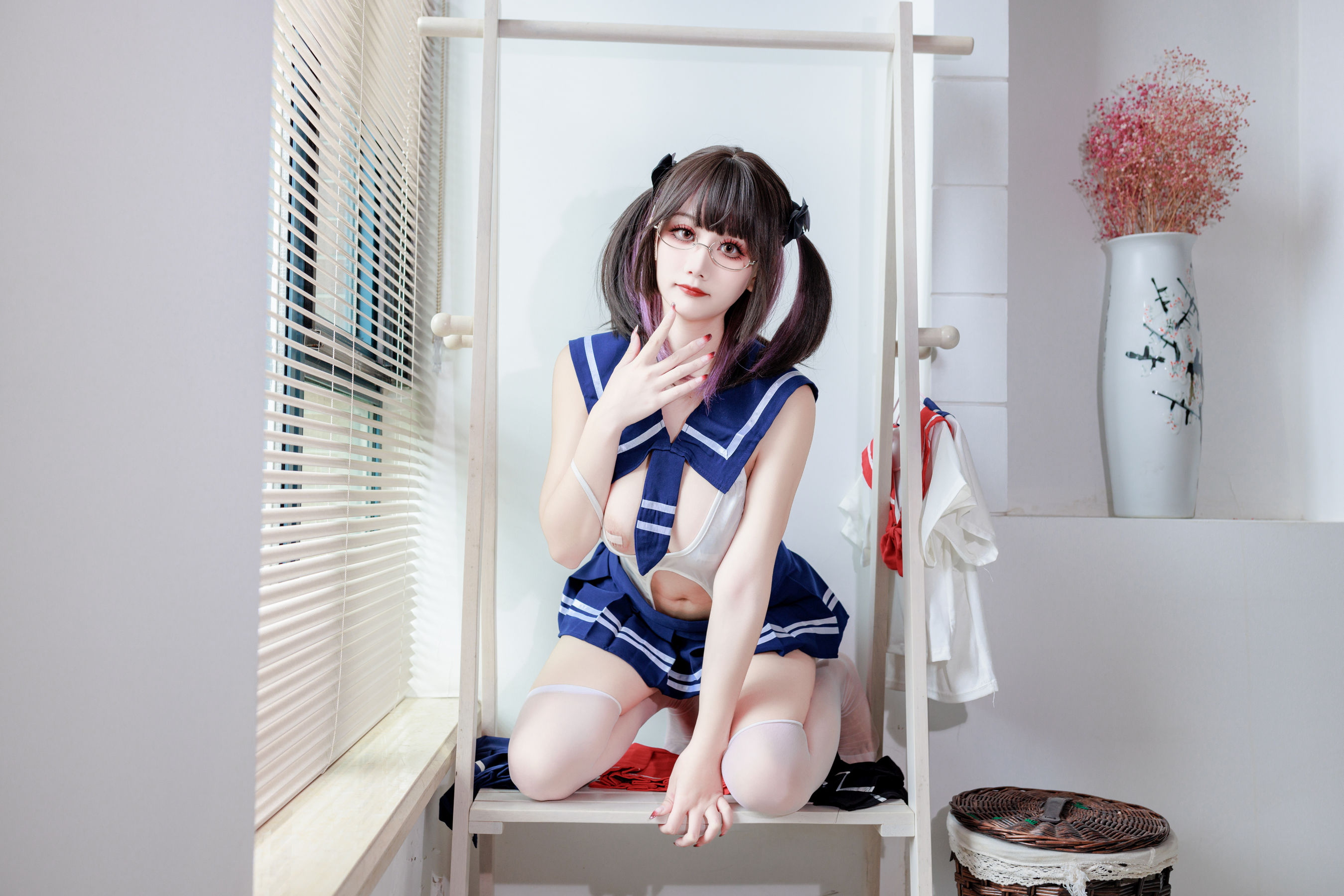 阿雪雪 – 连体水手服 [19P]