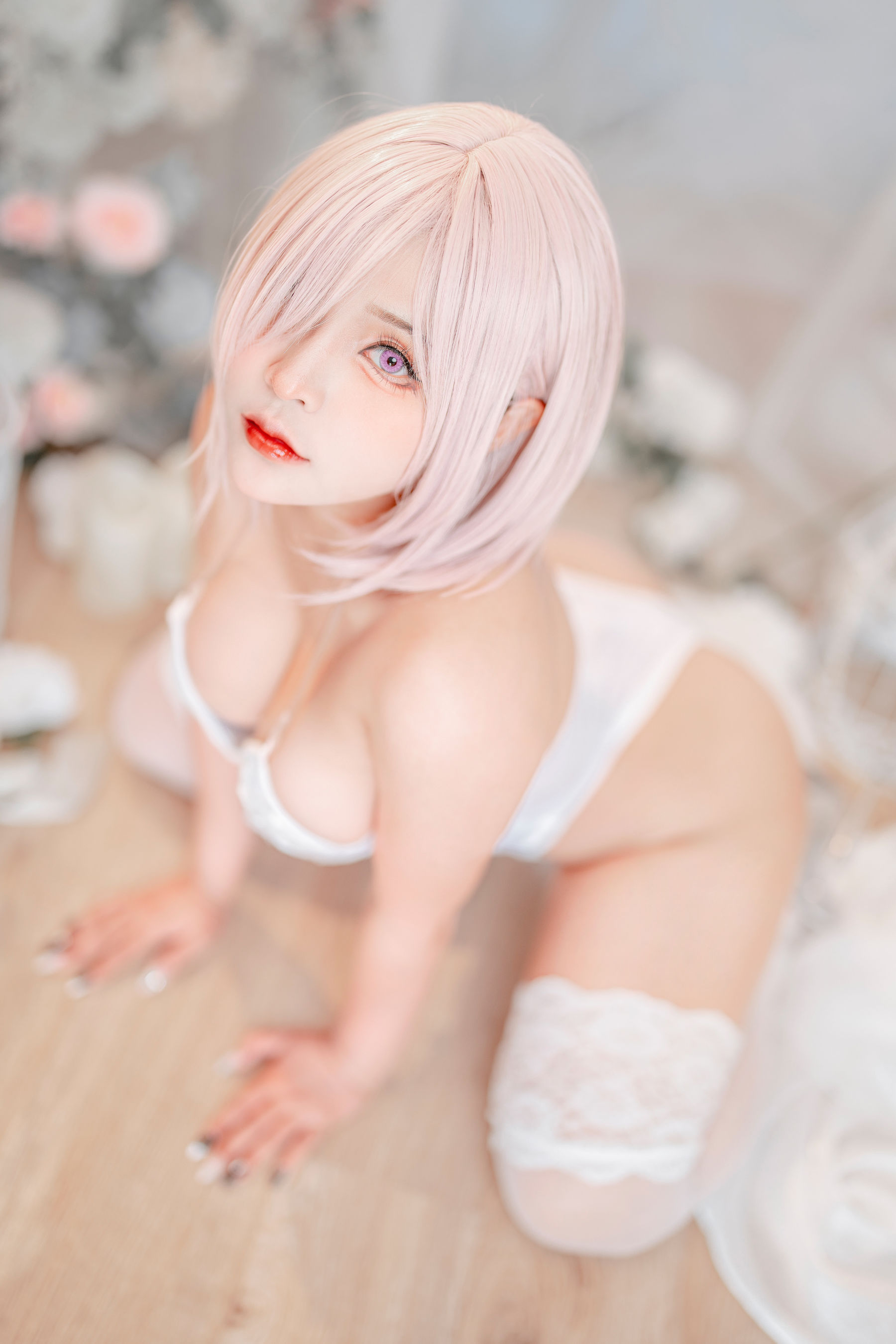 Sayo Momo – Mashu white lingerie body oil [57P]