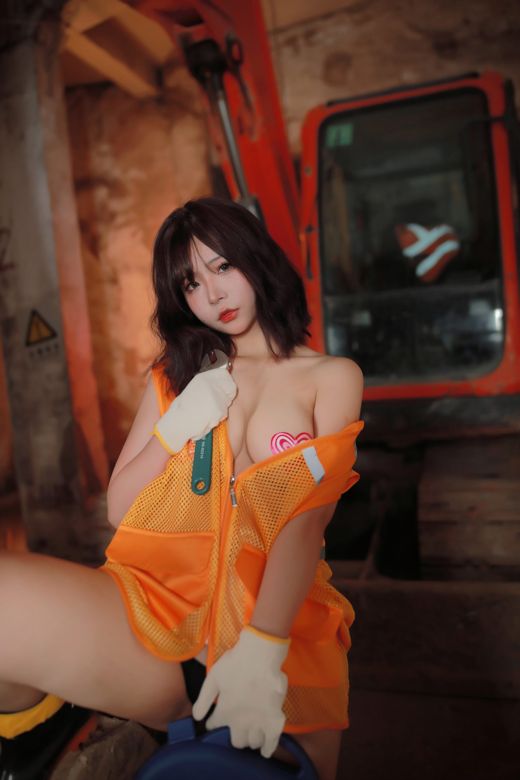 yuuhui玉汇 – 挖掘姬 [130P]