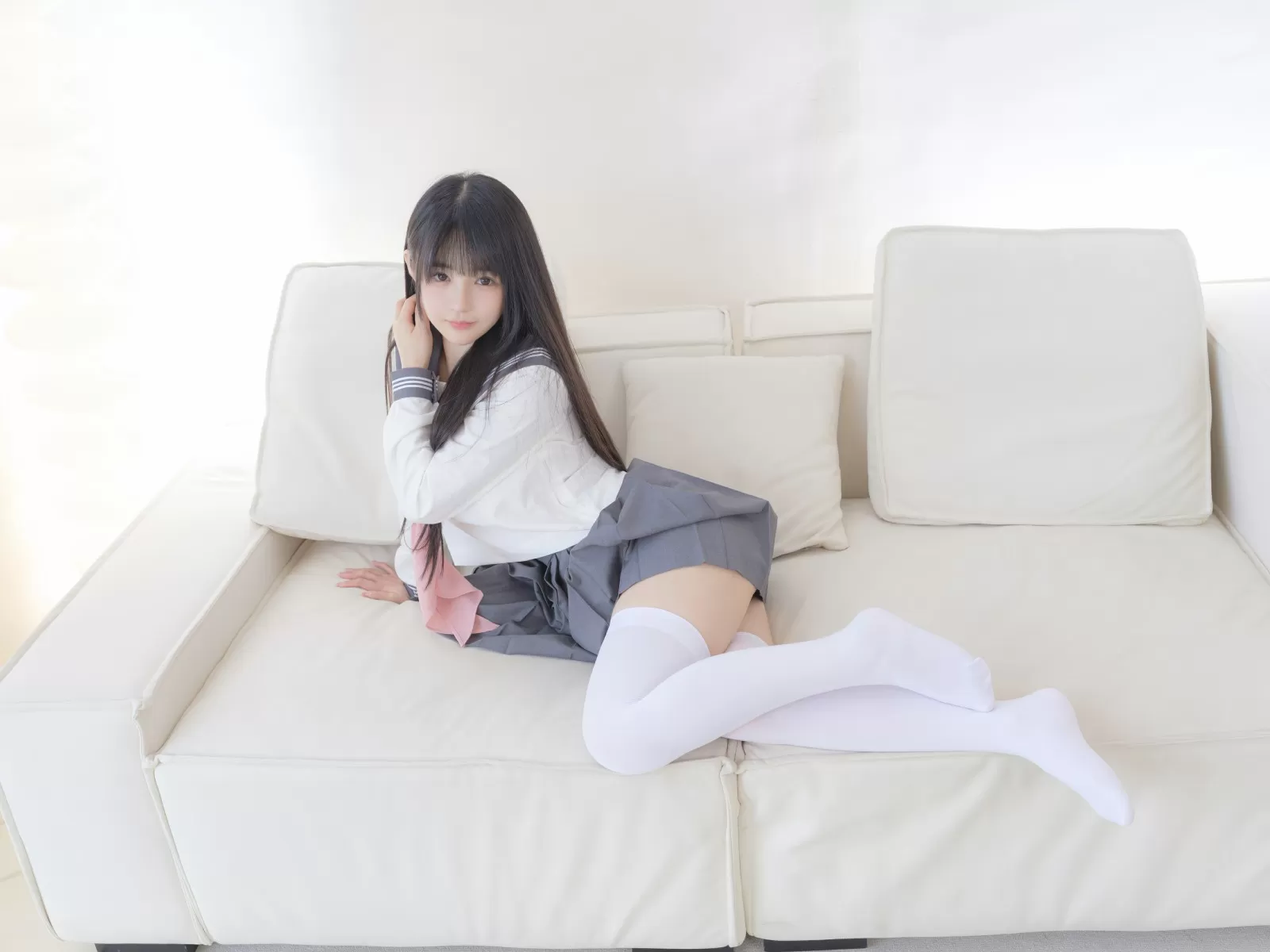 桜井宁宁 – 双马尾白丝JK [85P]