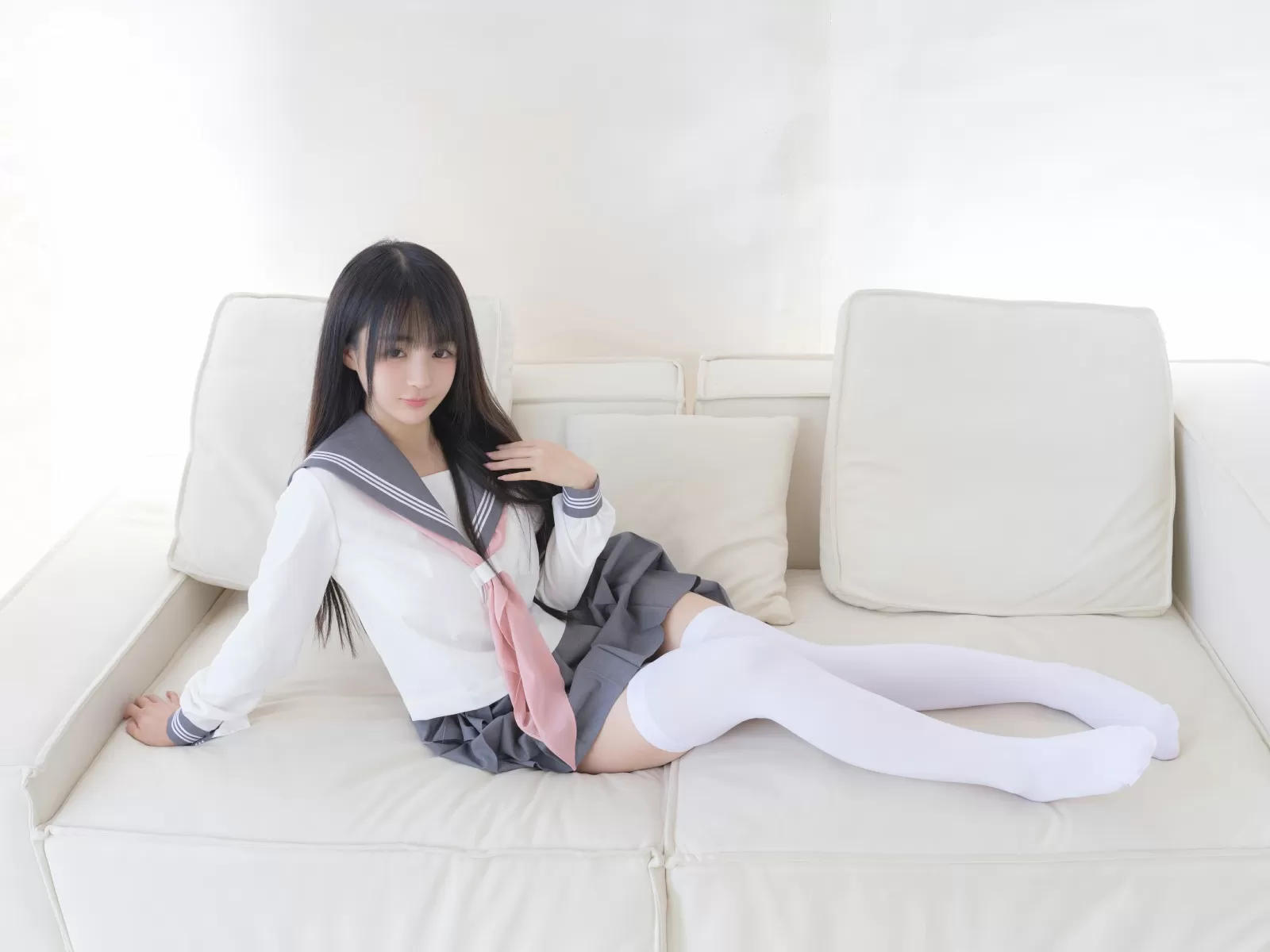 桜井宁宁 – 双马尾白丝JK [85P]