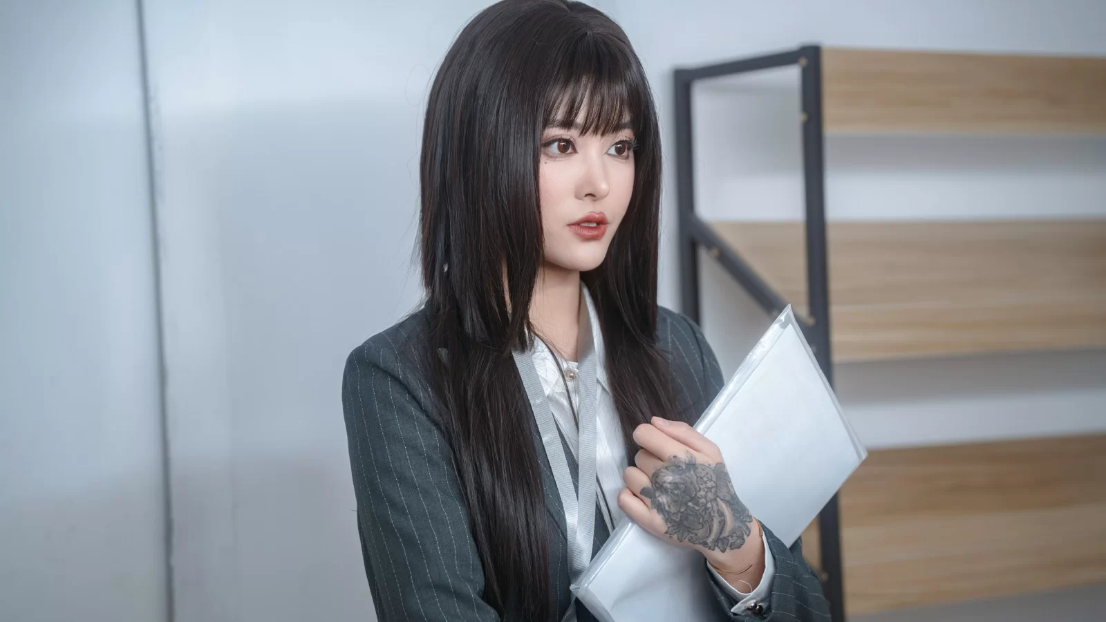 鹿八岁 – 女上司和女下属 [64P]