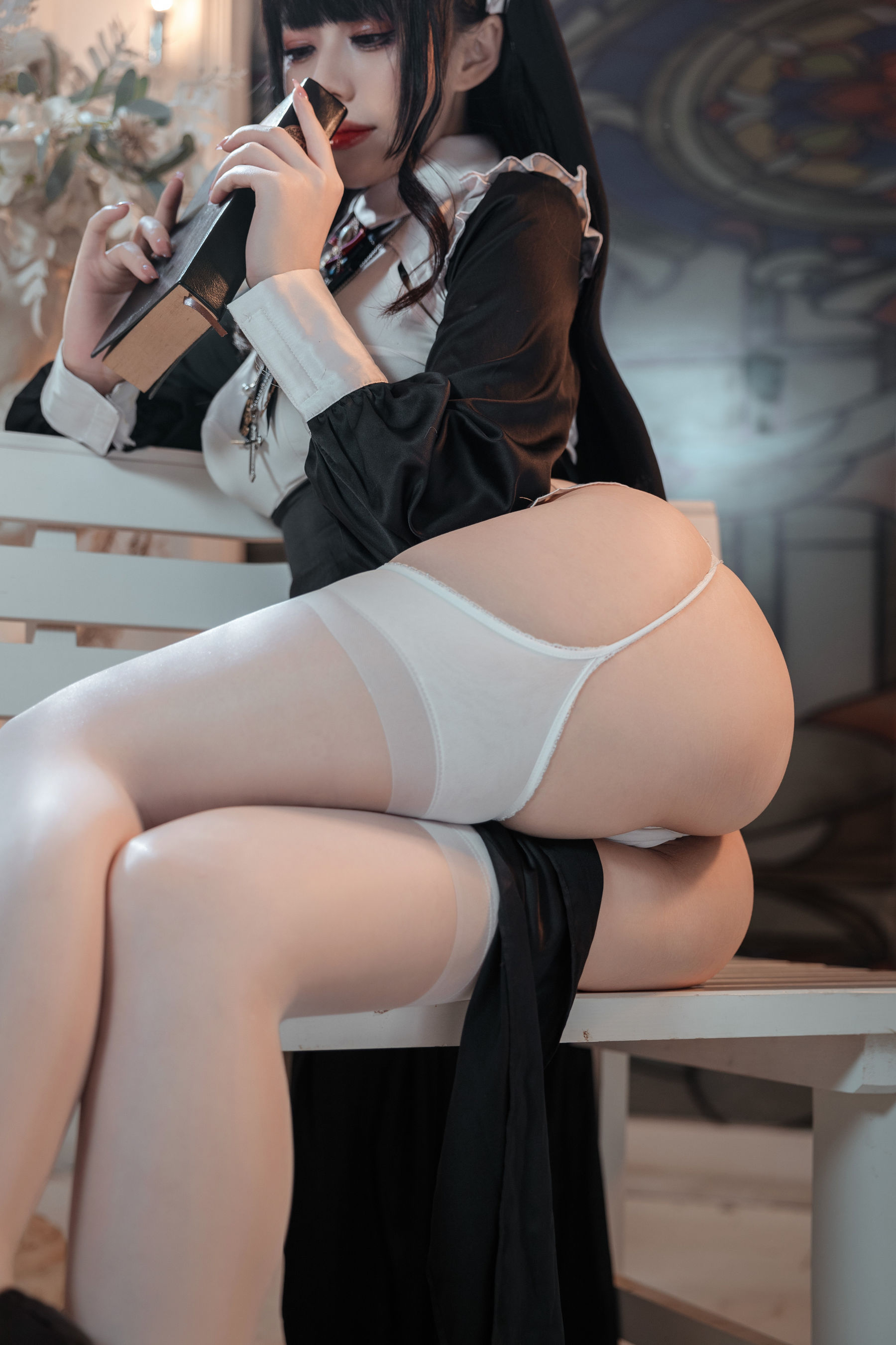 九言 – 修女与狗 [60P]