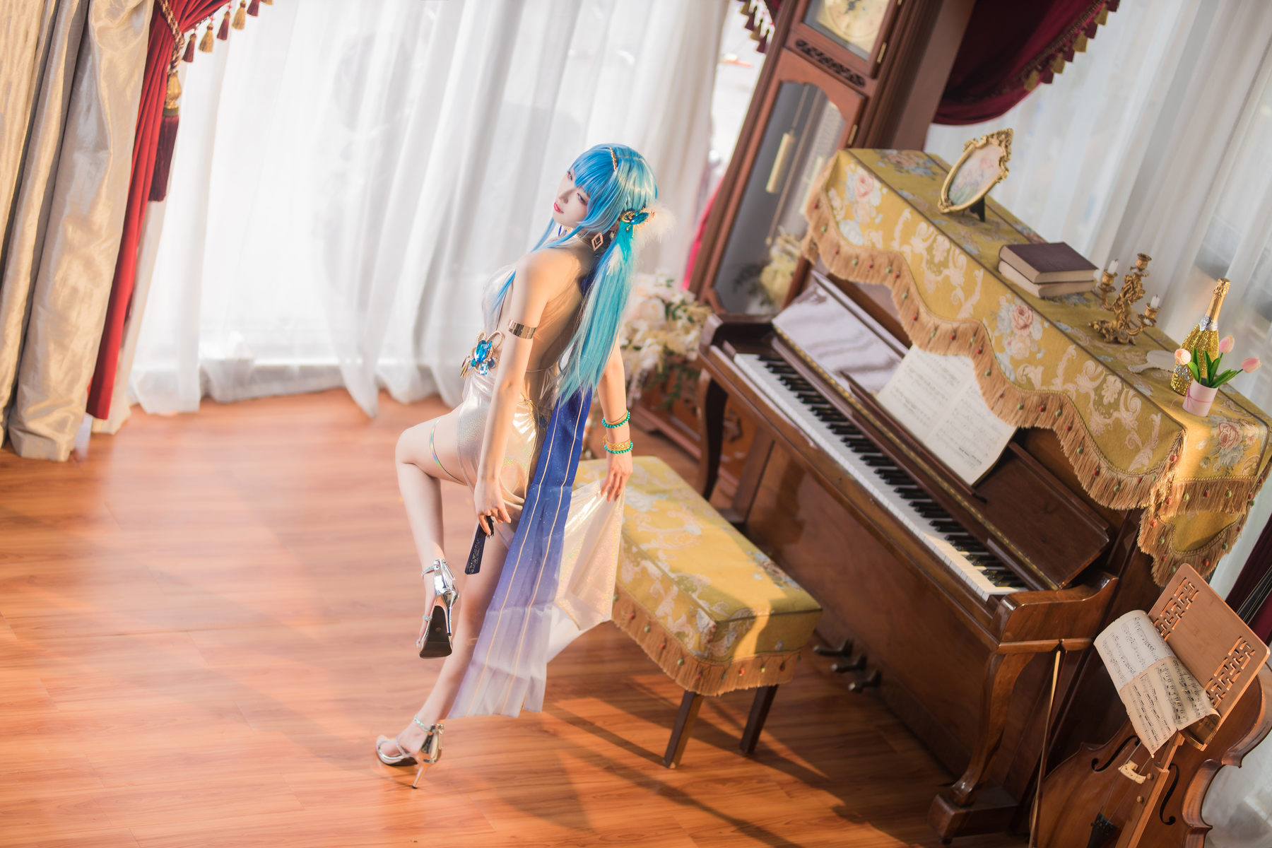 封疆疆v – NIKKE 胜利女神 海伦娜 [36P]