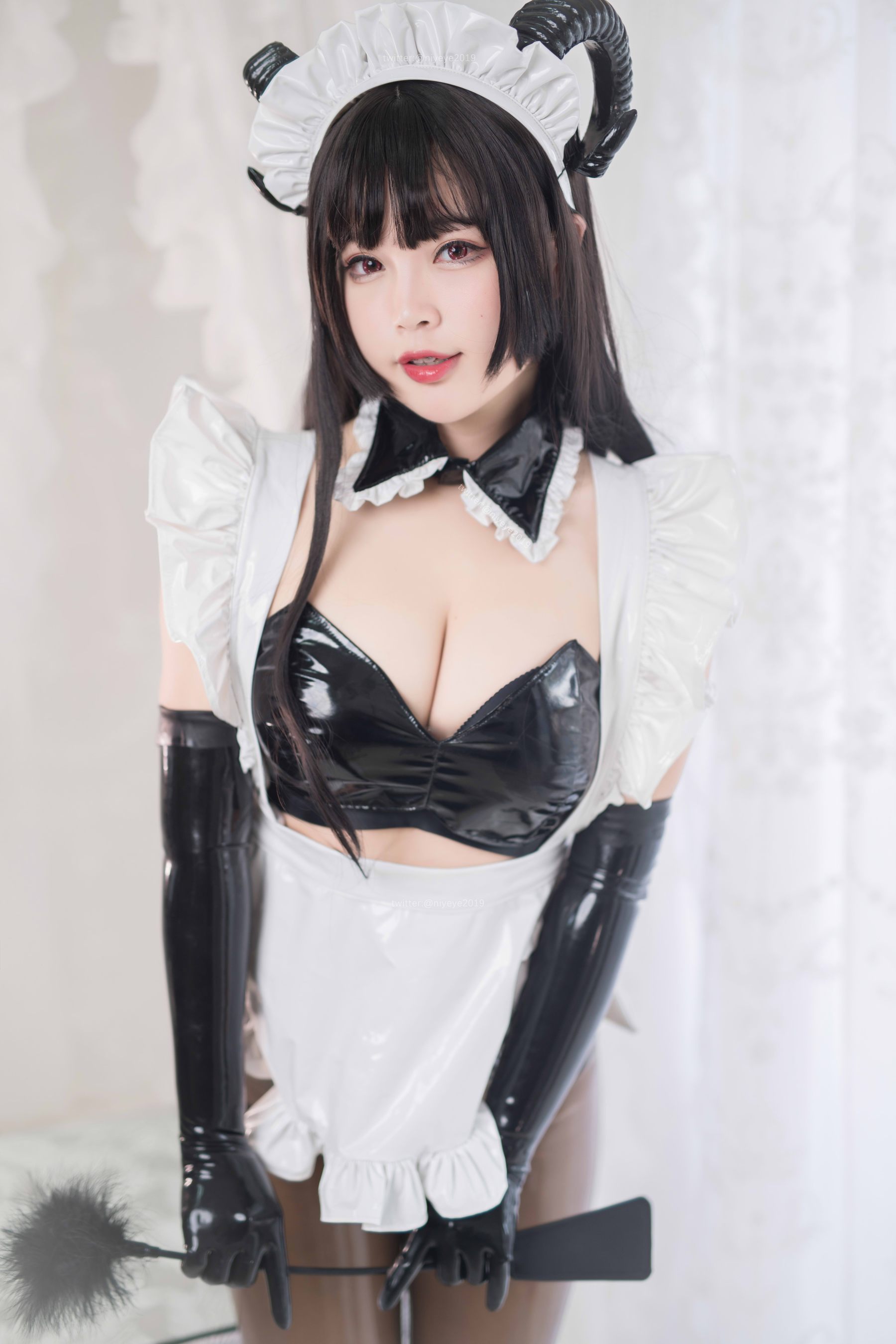 白烨- – 胶衣魅魔姐姐 [58P]