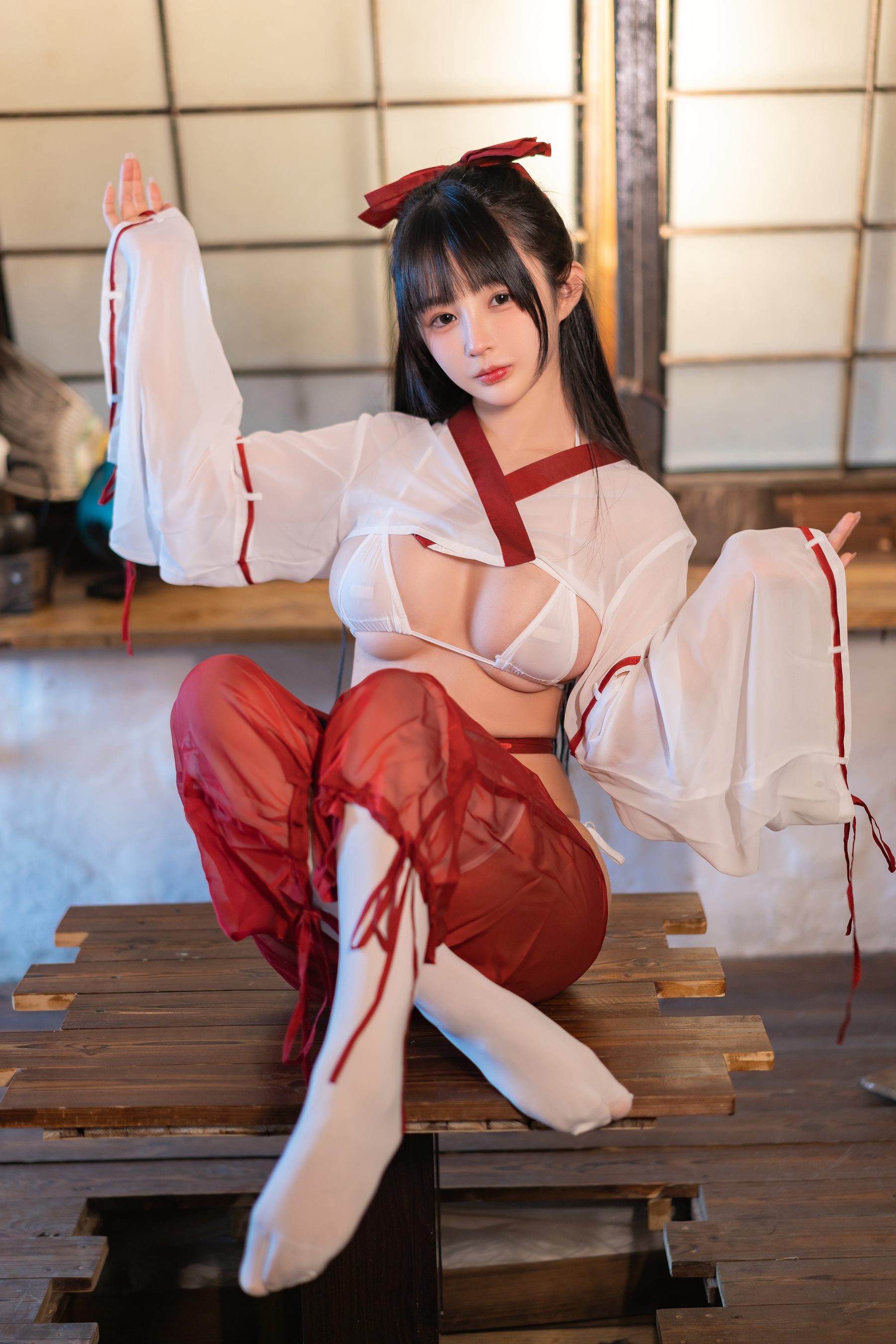 桜井宁宁 – 情趣巫女 [48P]