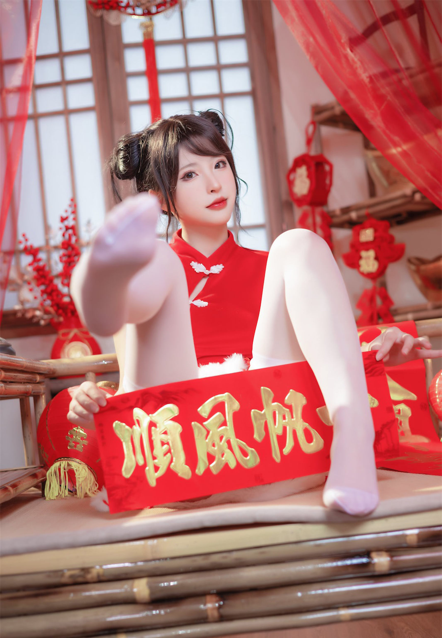 清水由乃 – 新年旗袍 [77P]