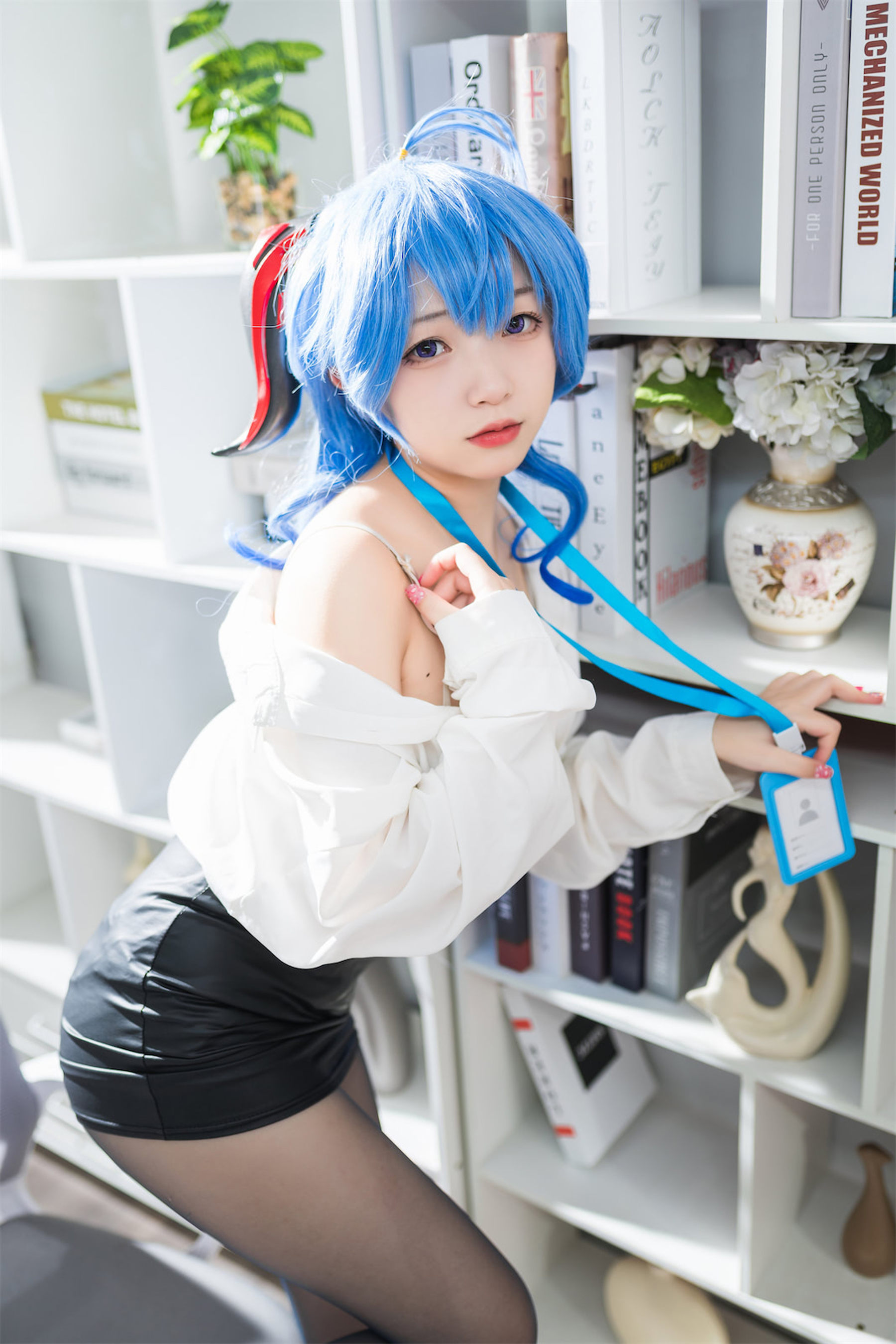 花铃 – 甘雨秘书OL [93P]