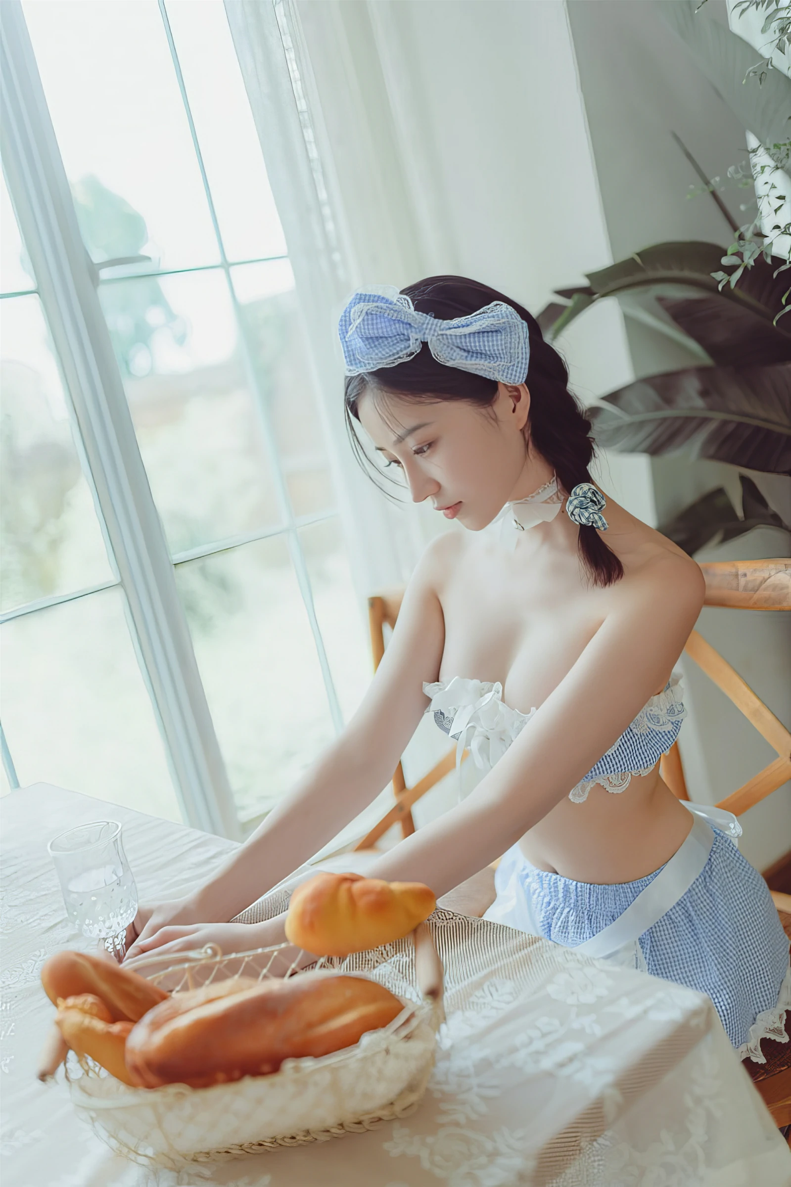 年年Nnian – 厨娘 [33P]