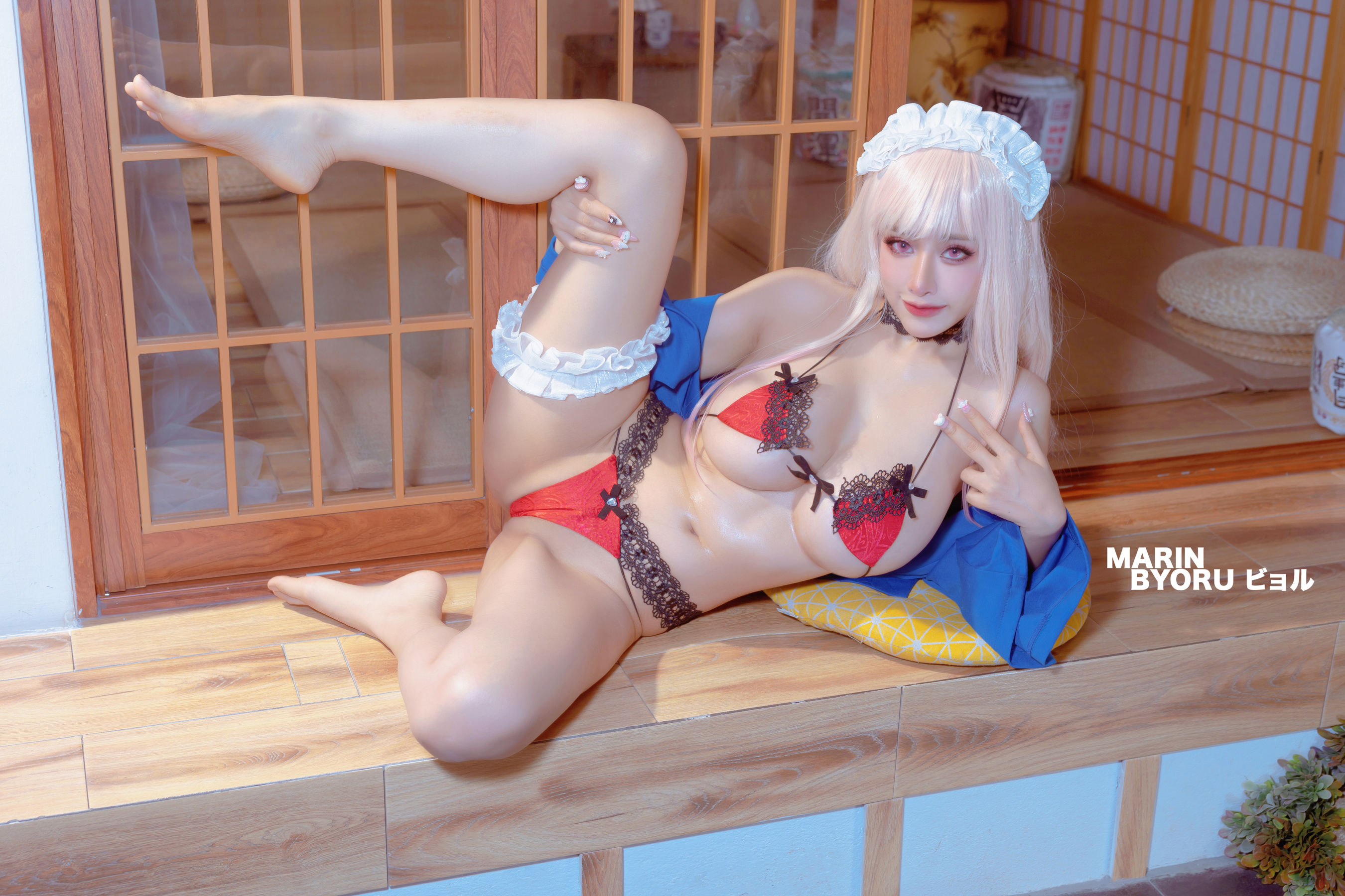 日本性感萝莉Byoru – Marin Red [24P]