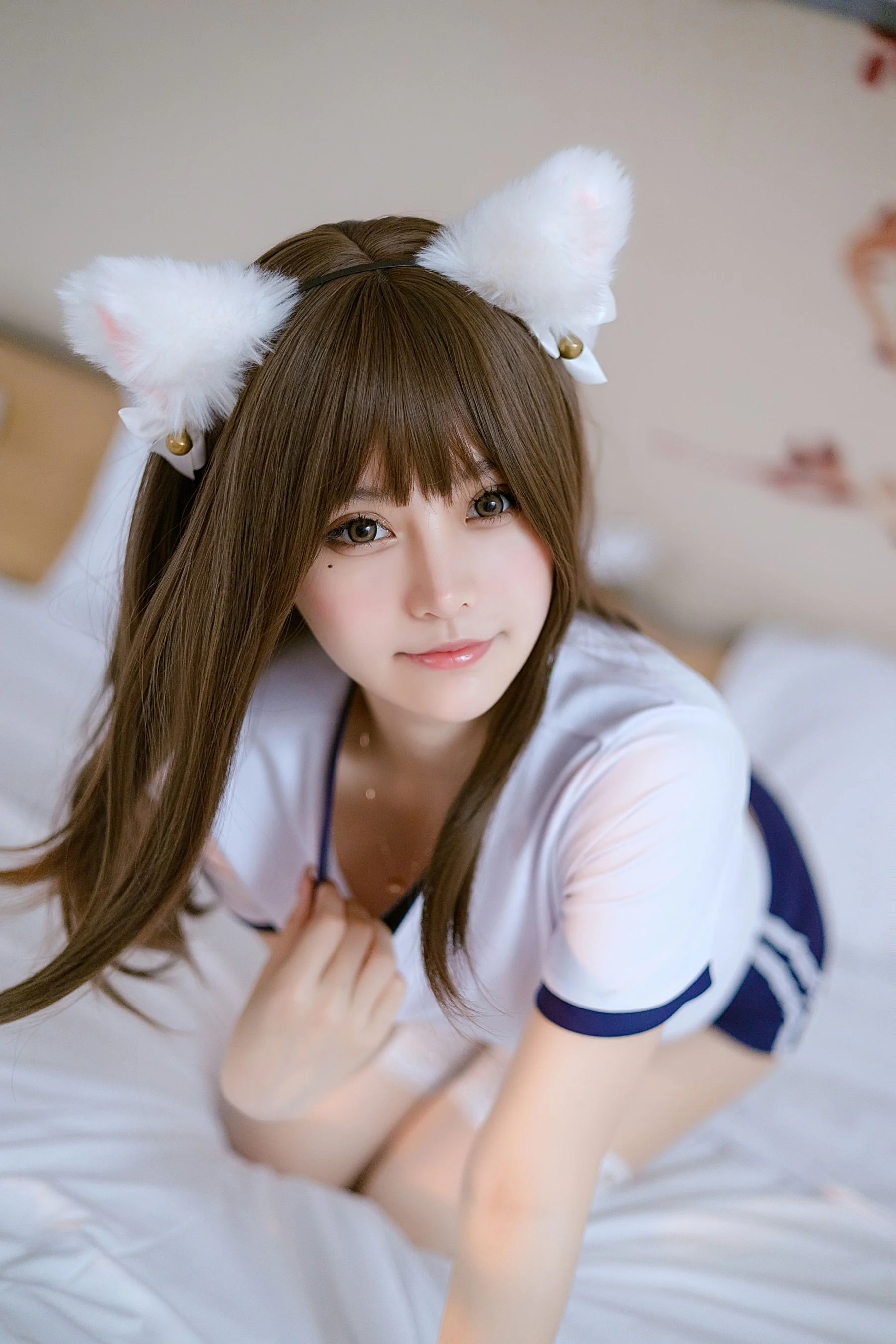 芊芊酱w – 猫耳体操服私房 [17P]
