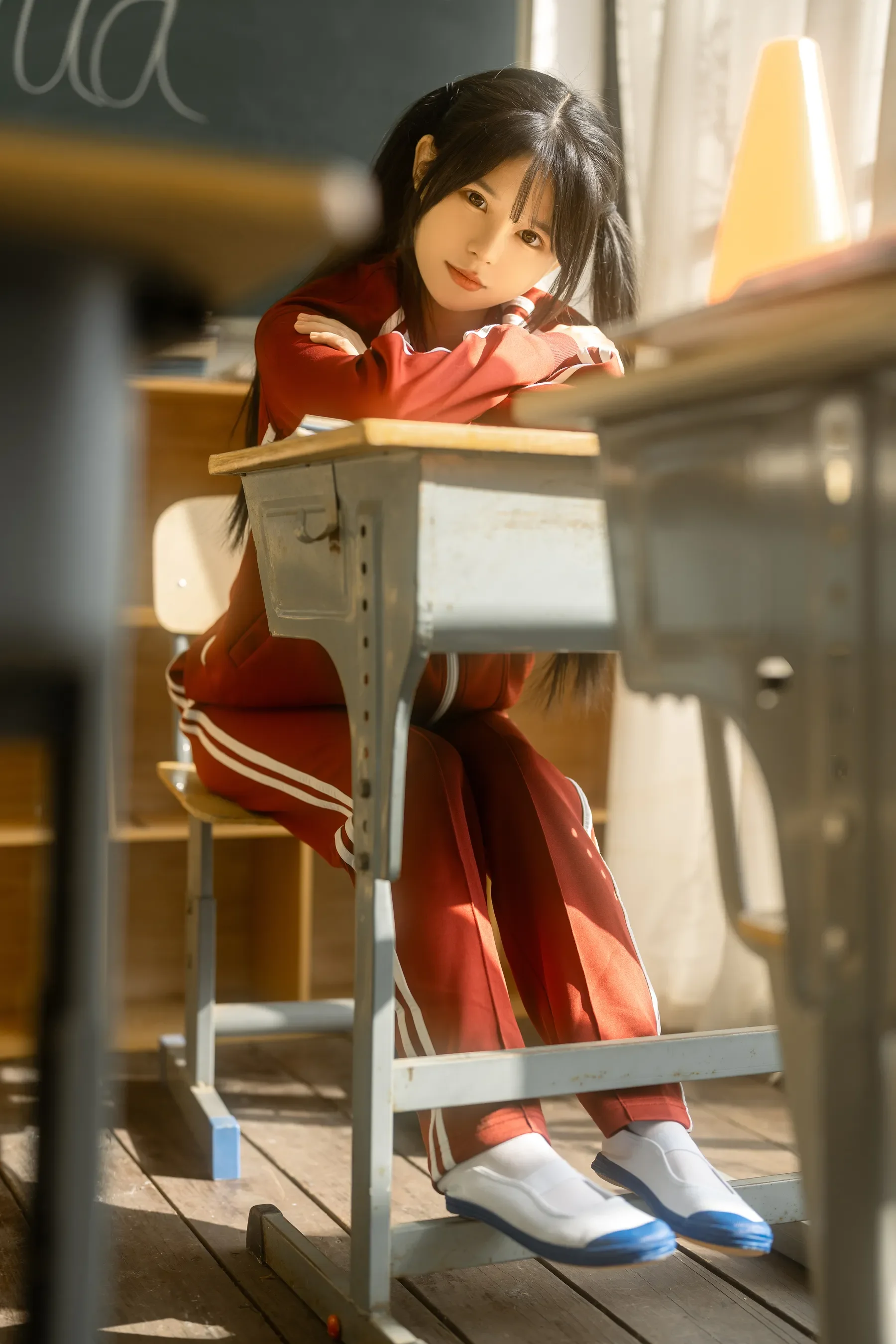 rua阮阮 – 课间阳光-红色校服 [42P]