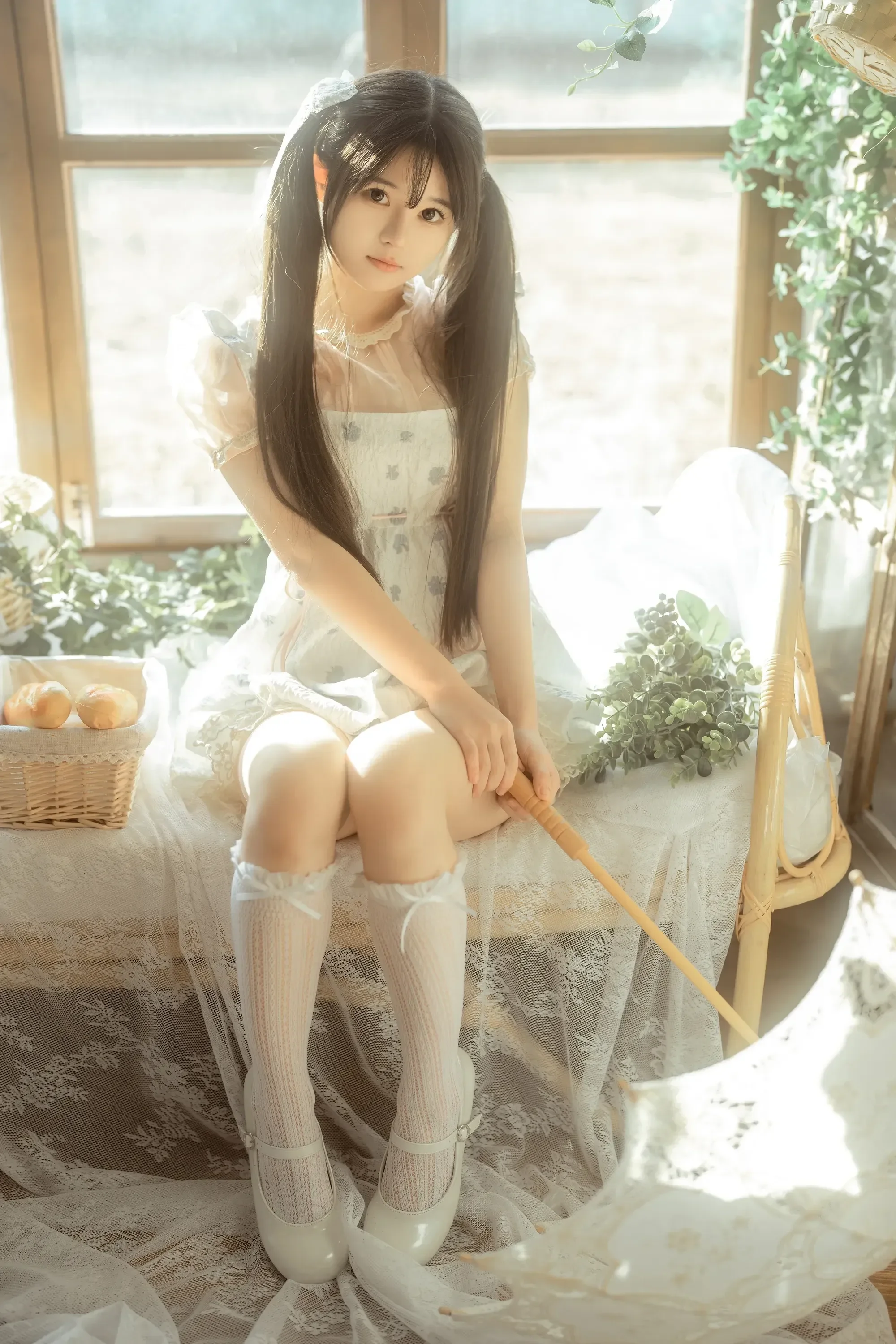 rua阮阮 – 花房 小裙子 [54P]
