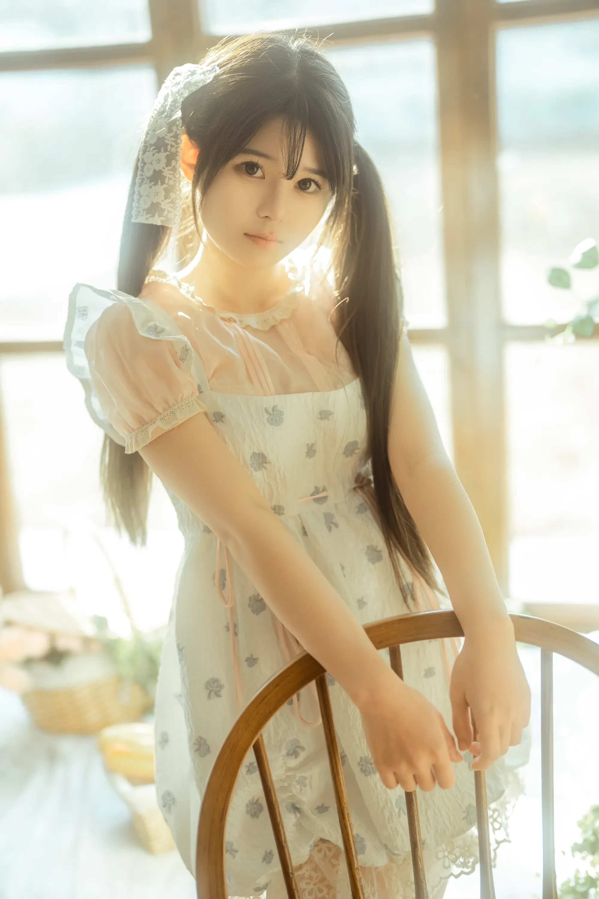 rua阮阮 – 花房 小裙子 [54P]