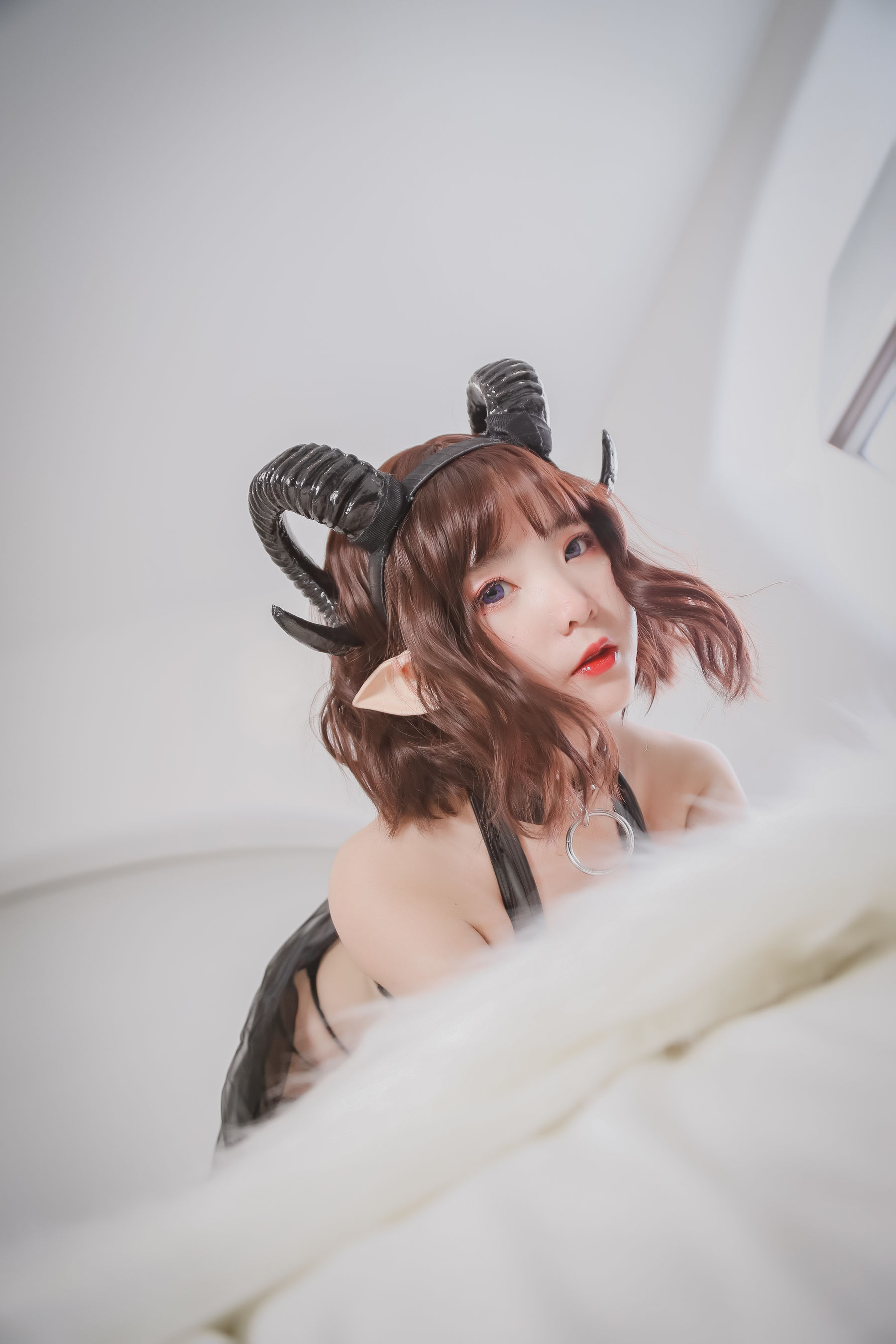 萌妹是青水 – 酸奶 [12P]