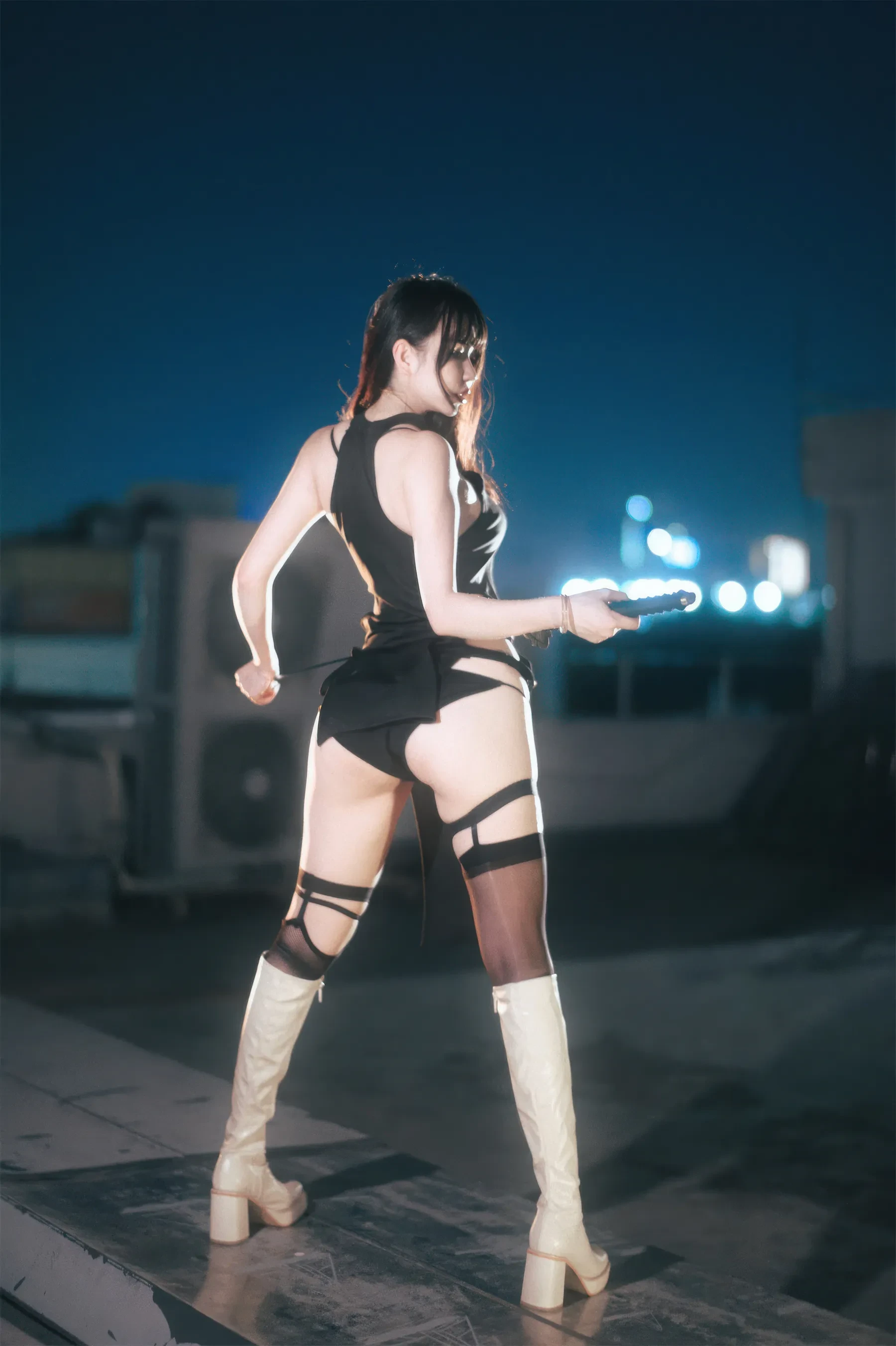 Tina很妖孽呀 – 战斗服旗袍 [32P]