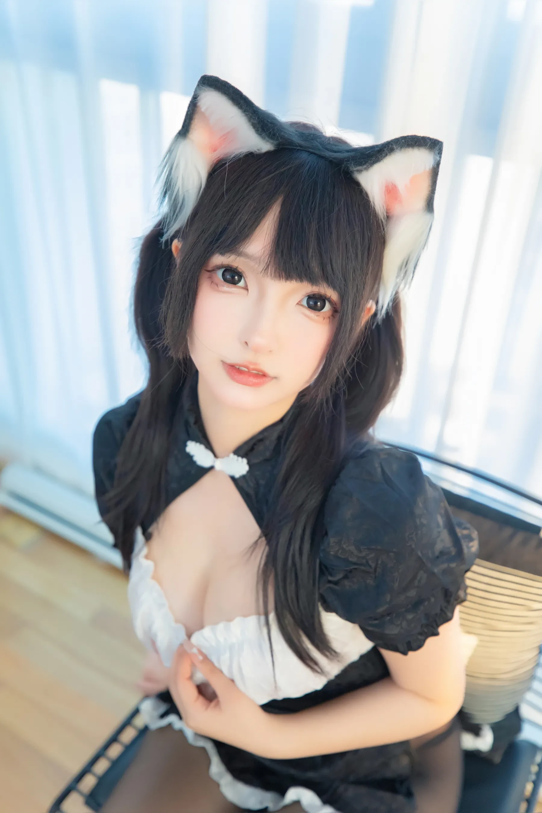 神楽坂真冬 – 猫猫女仆 [70P]