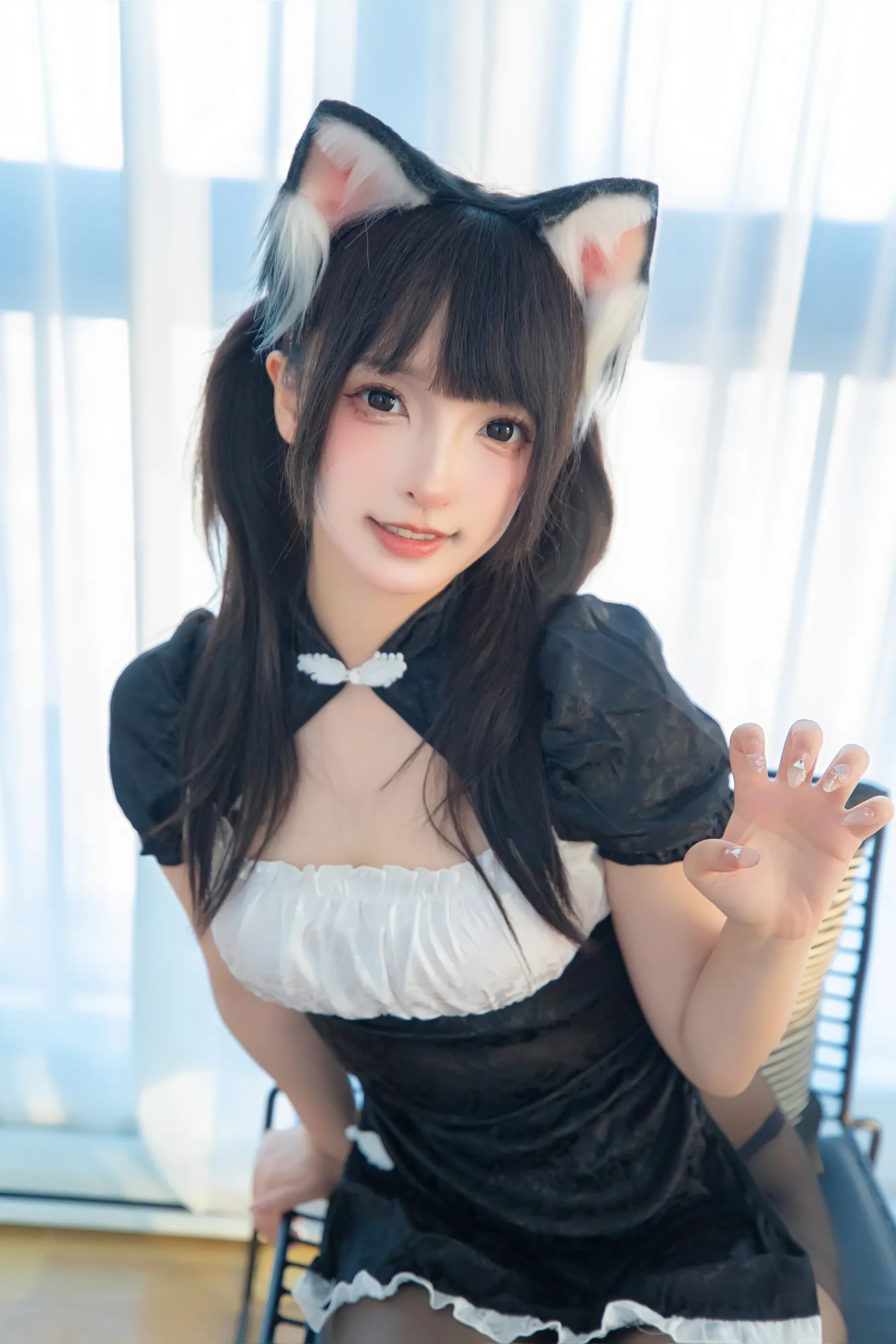 神楽坂真冬 – 猫猫女仆 [70P]