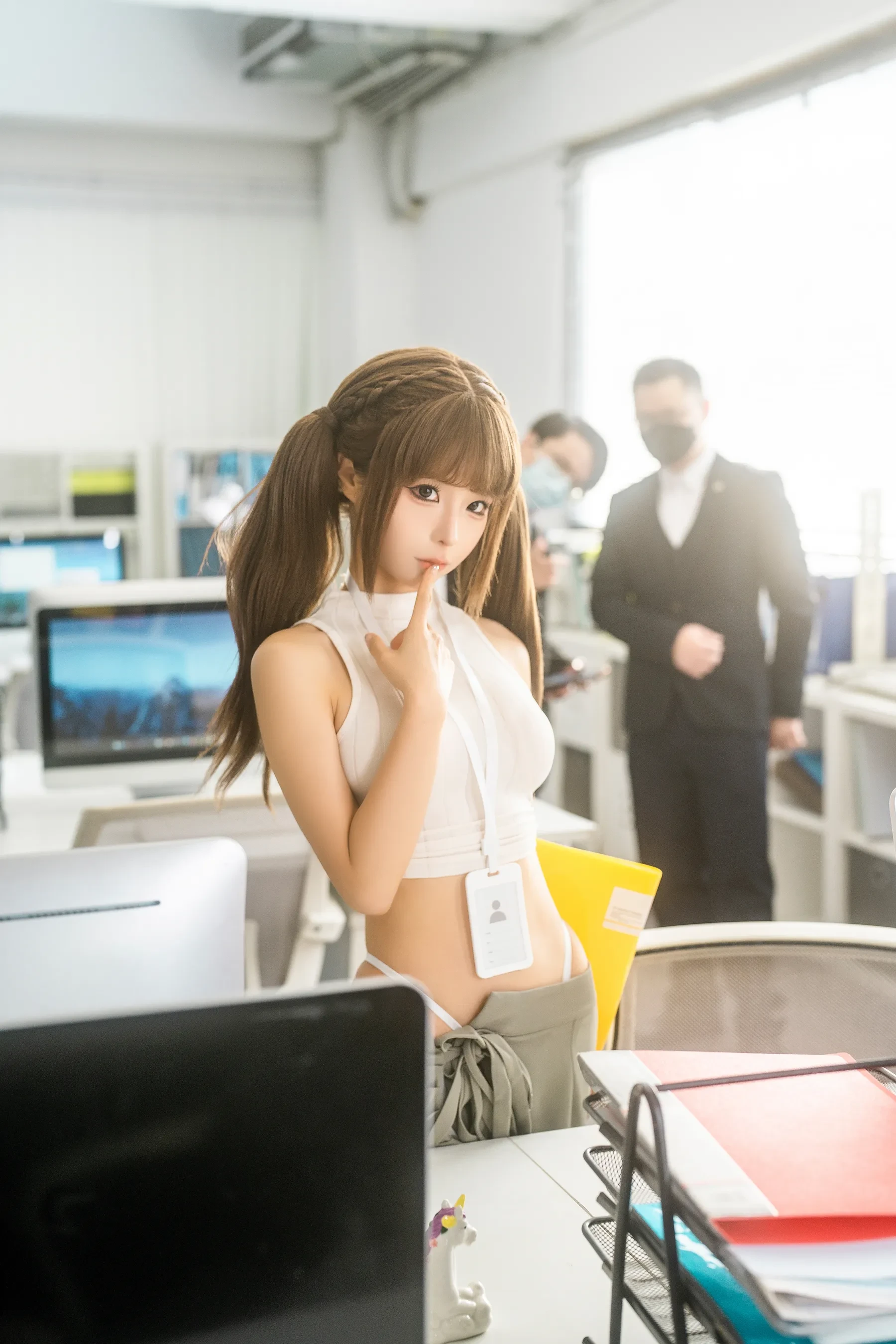 蠢沫沫 – 四月T3订阅《工作时间》[98P]