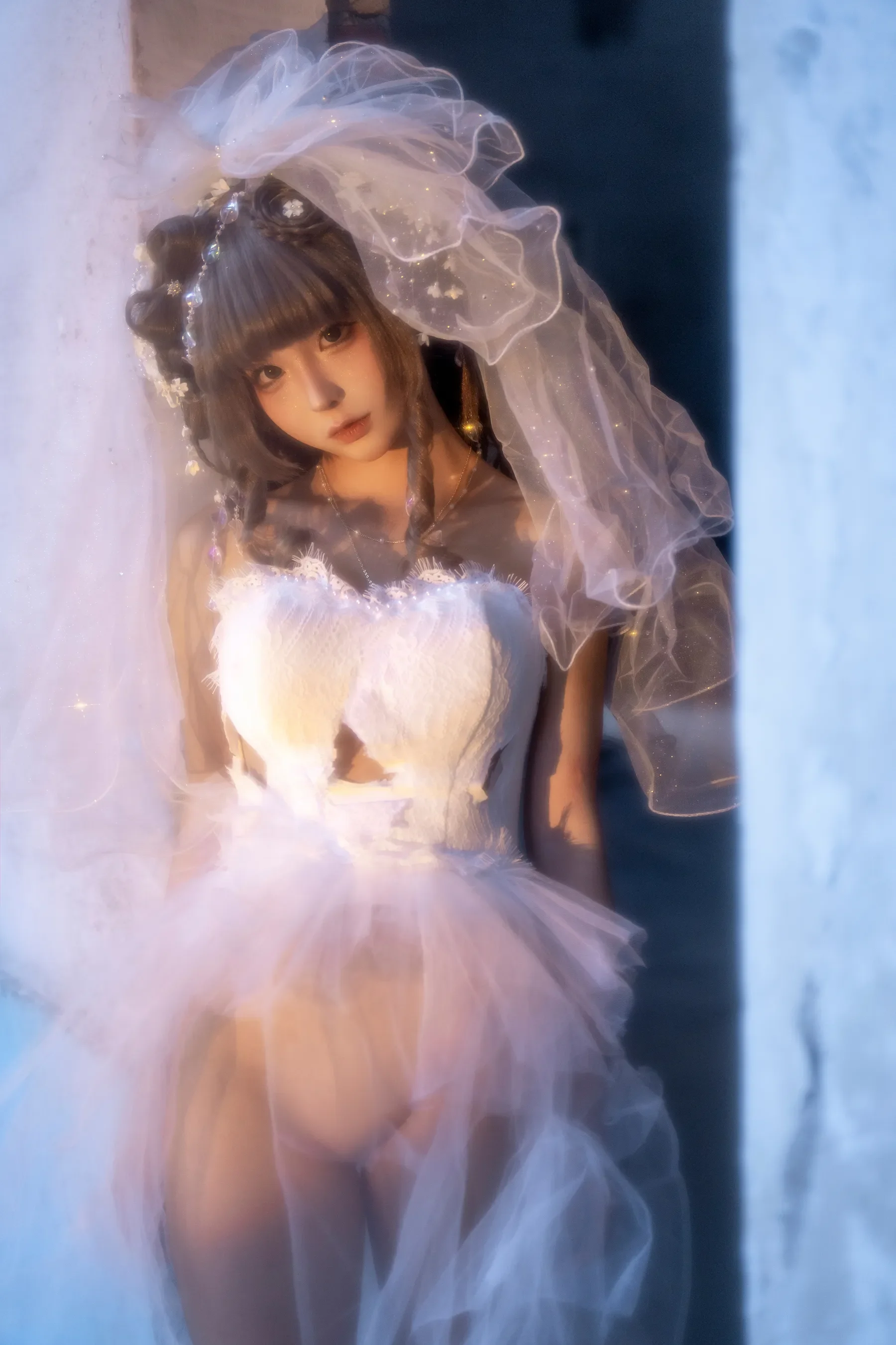 蠢沫沫 – 废墟婚纱 [61P]