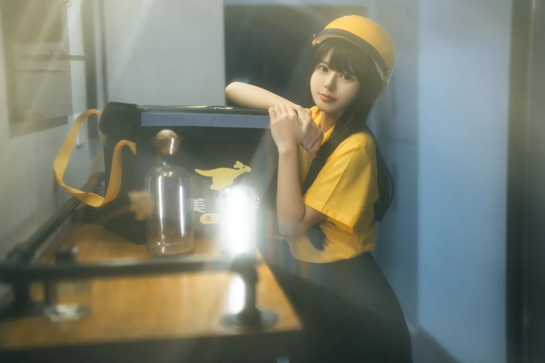 rua阮阮 – 外卖员 [40P]