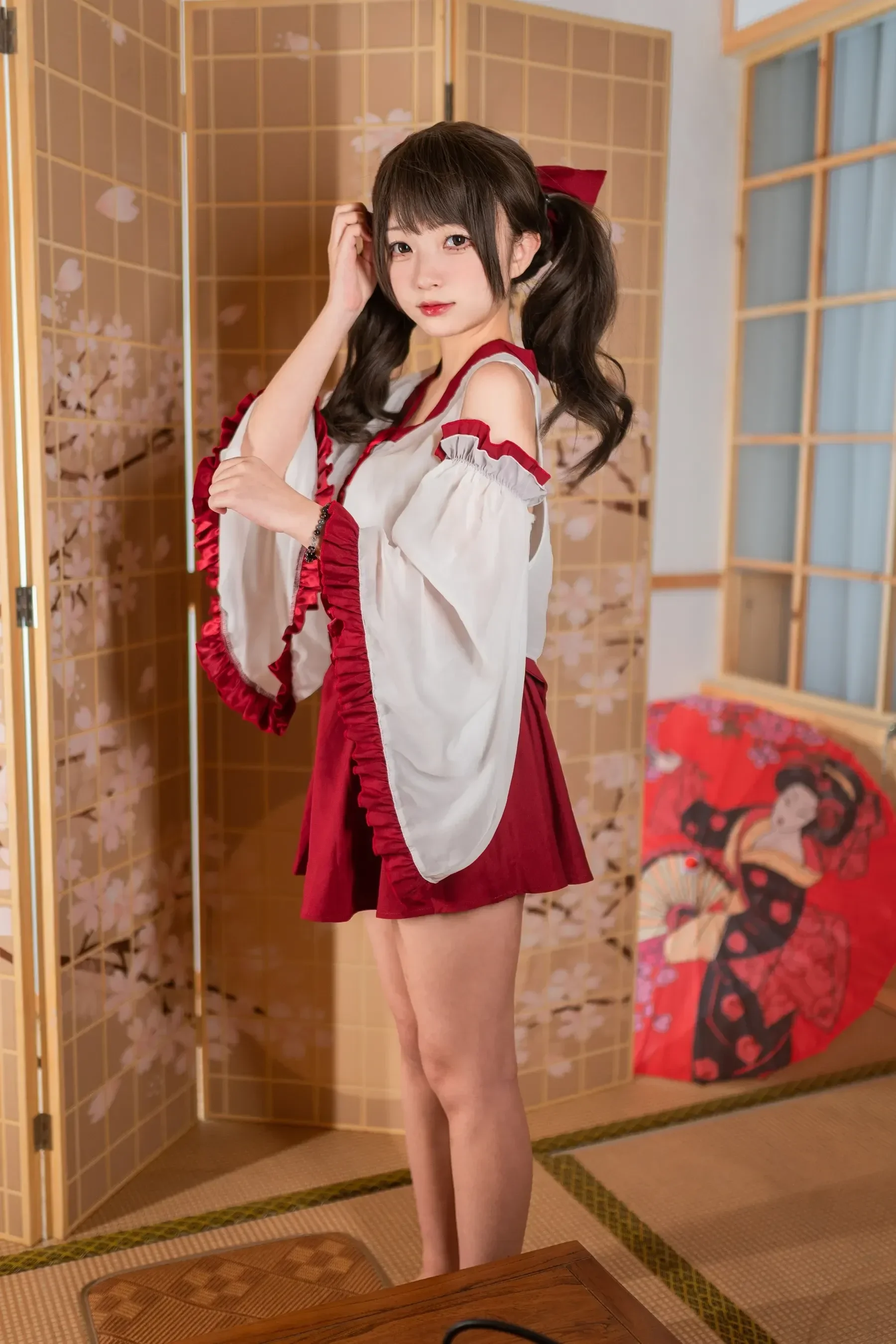 花铃 – 小巫女 [85P]