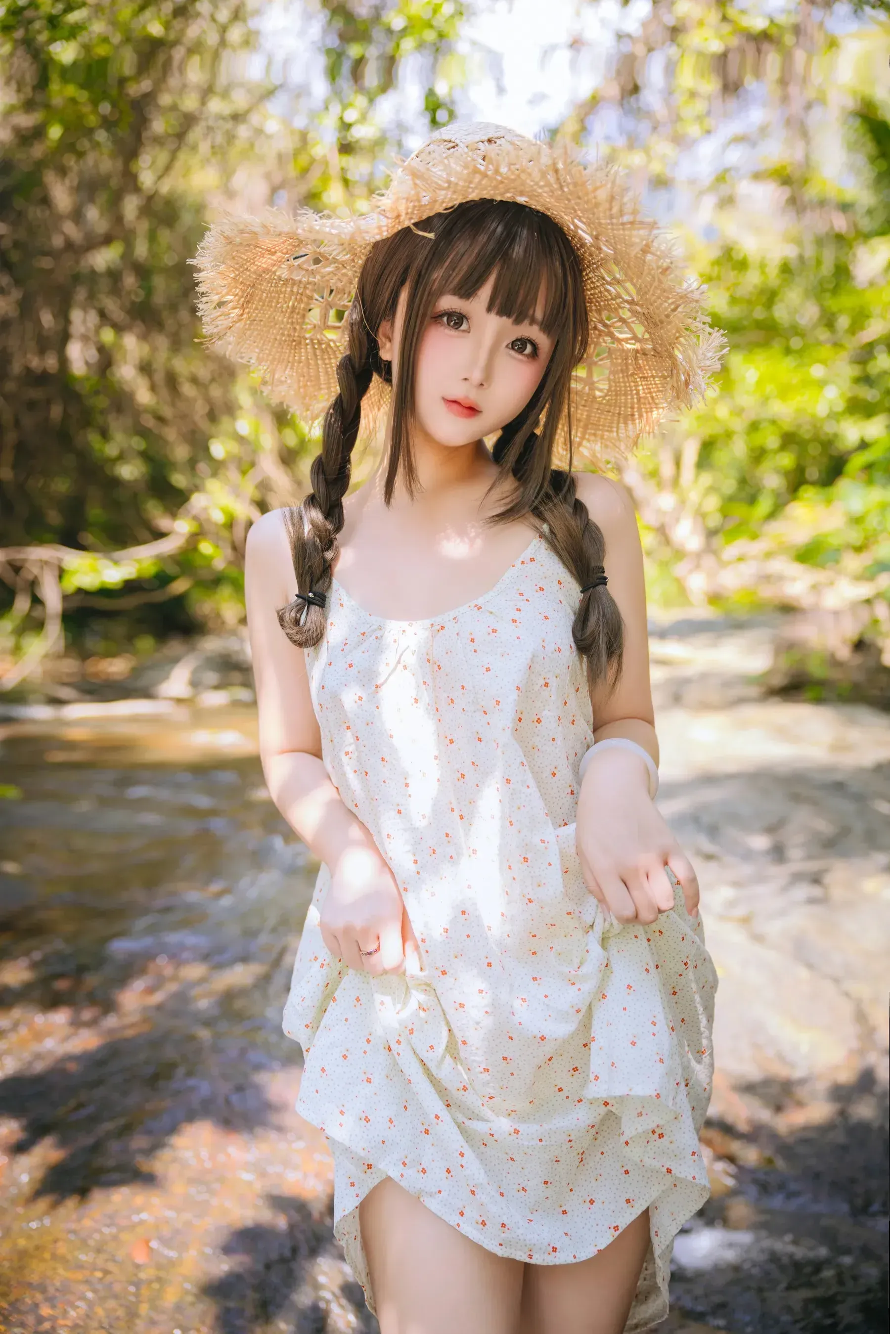 日奈娇 – 山野间 [100P]
