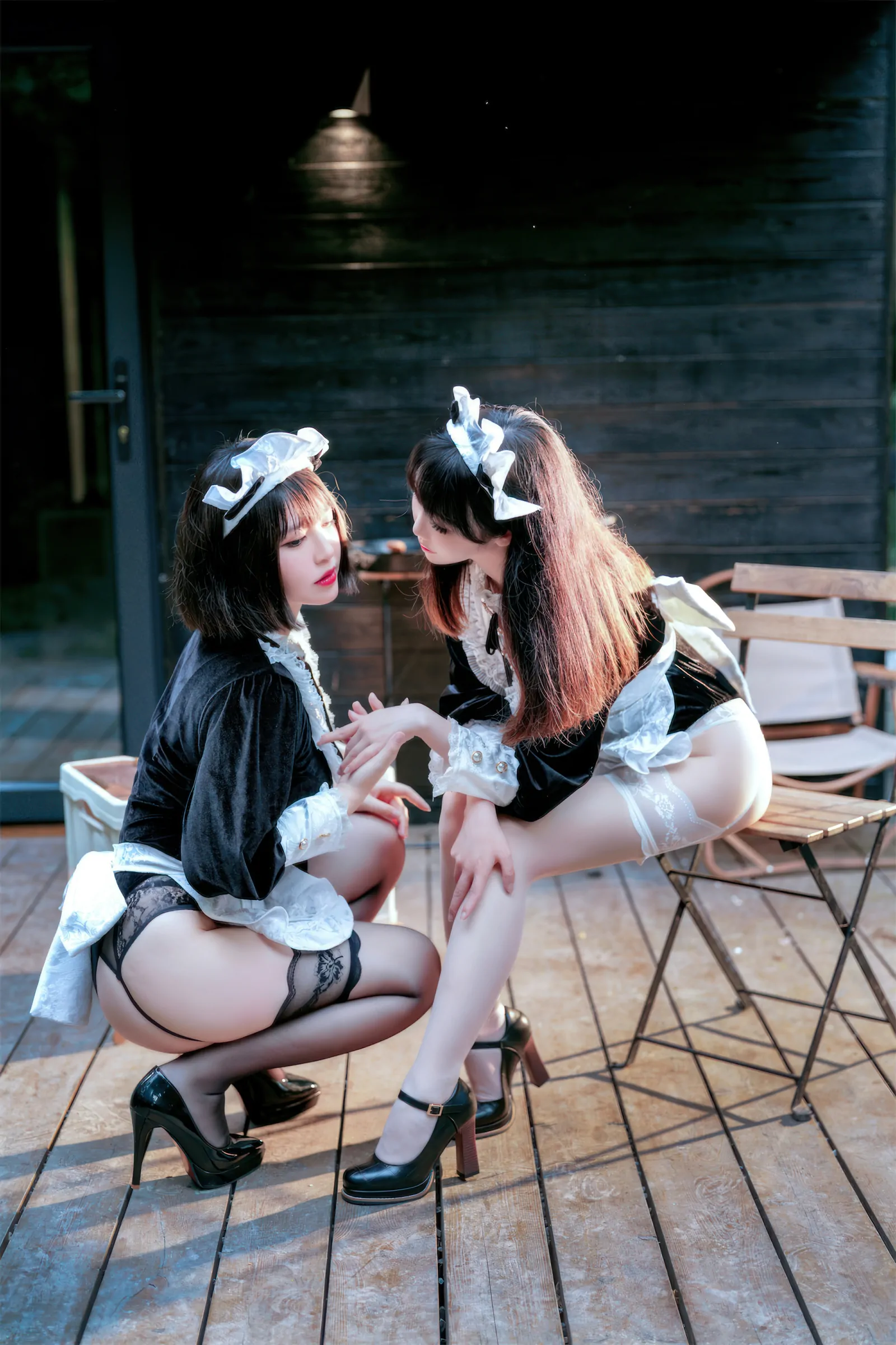 半半子&面饼仙儿 – メイド姉妹 [74P]